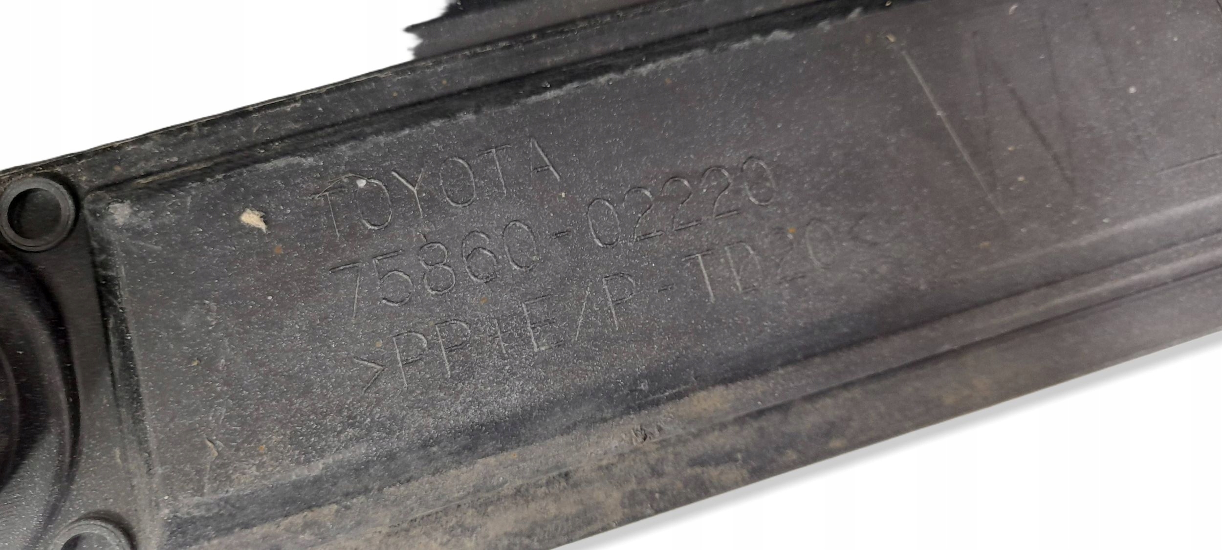 Toyota Corolla E21 Kombi moulding threshold left 7586002220 4W9 (LS40)