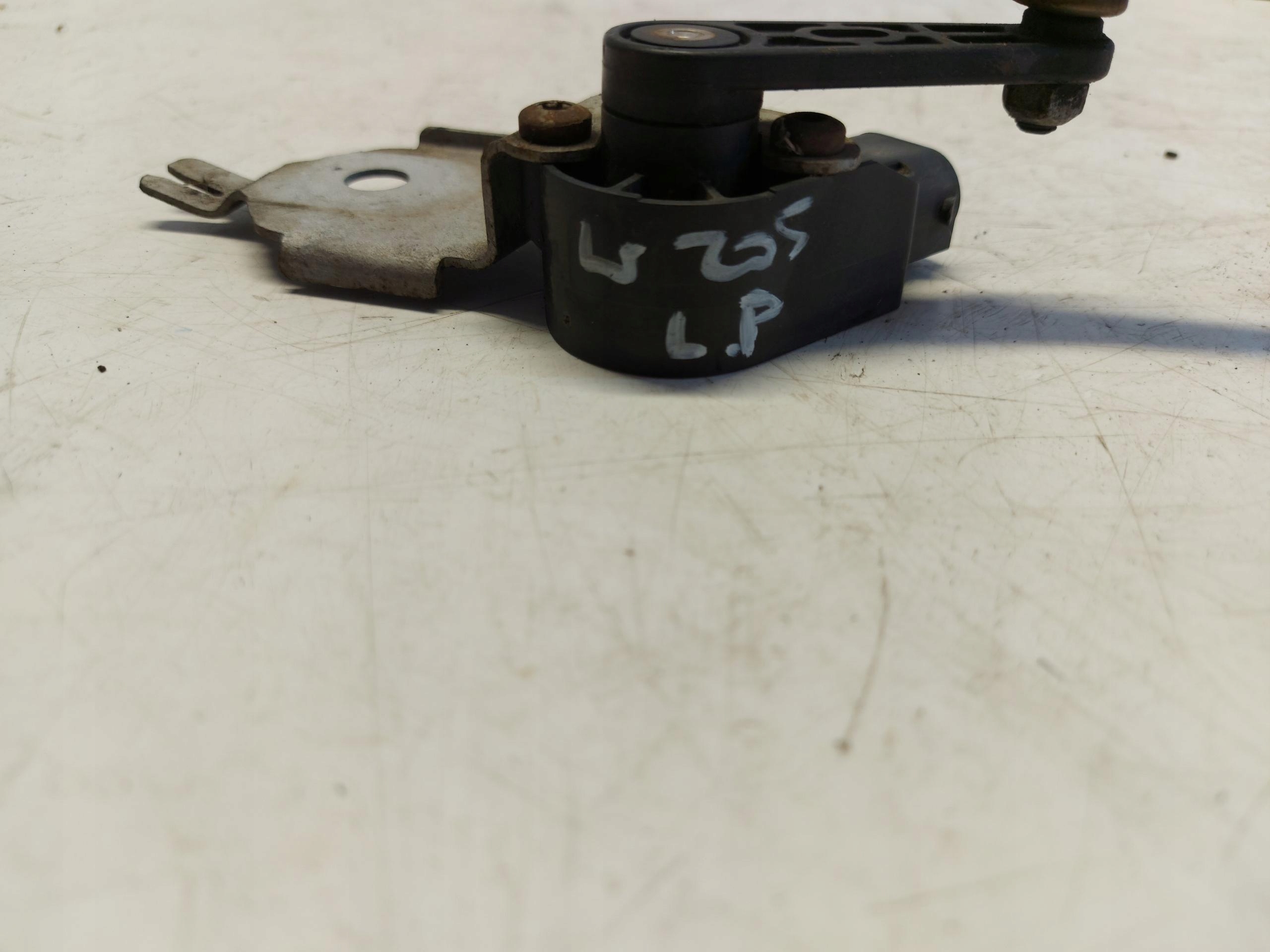 MERCEDES W205 C300e sensor POZIOMOWANIA front
