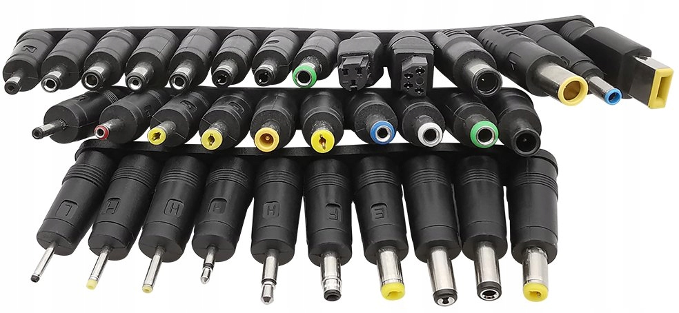 ADAPTERY PRZEJŚCIÓWKI KOŃCÓWKI ZASILACZA UNIWERSAL EAN (GTIN) 1047035214872