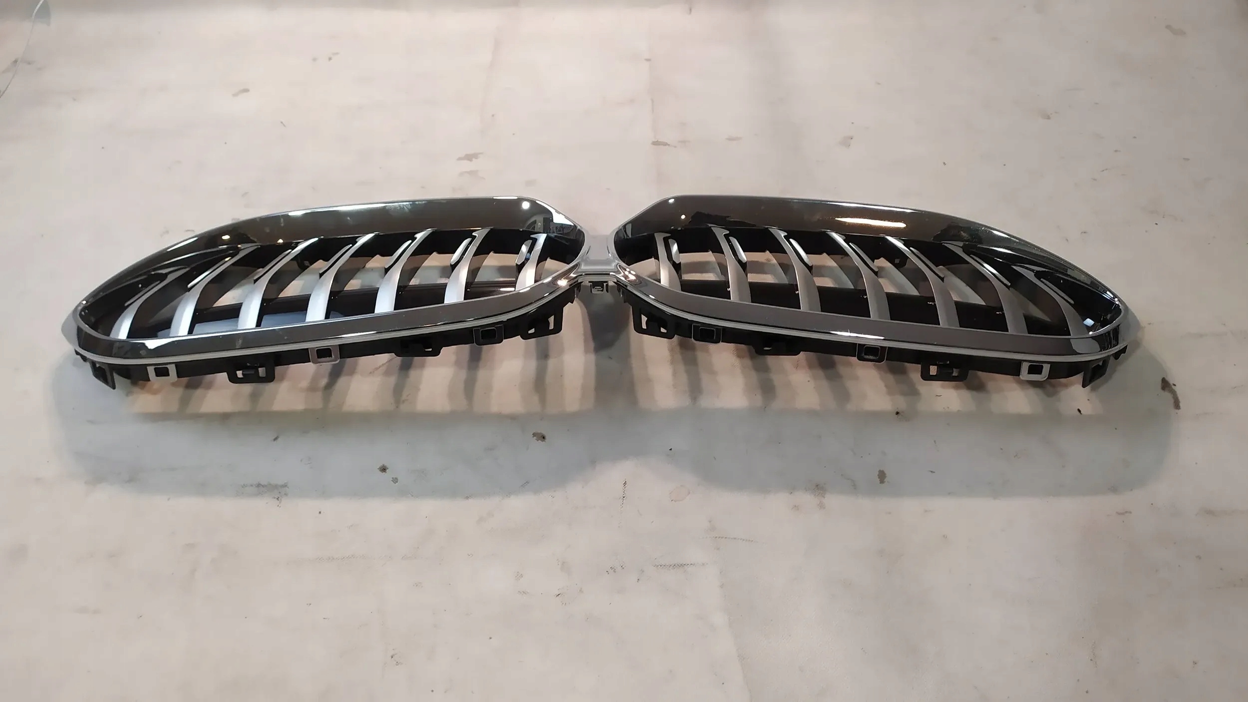 BMW 2 F44 Kühlergrill FRONTGRILL Kühlergitter 5439372 - Thumbnail 3