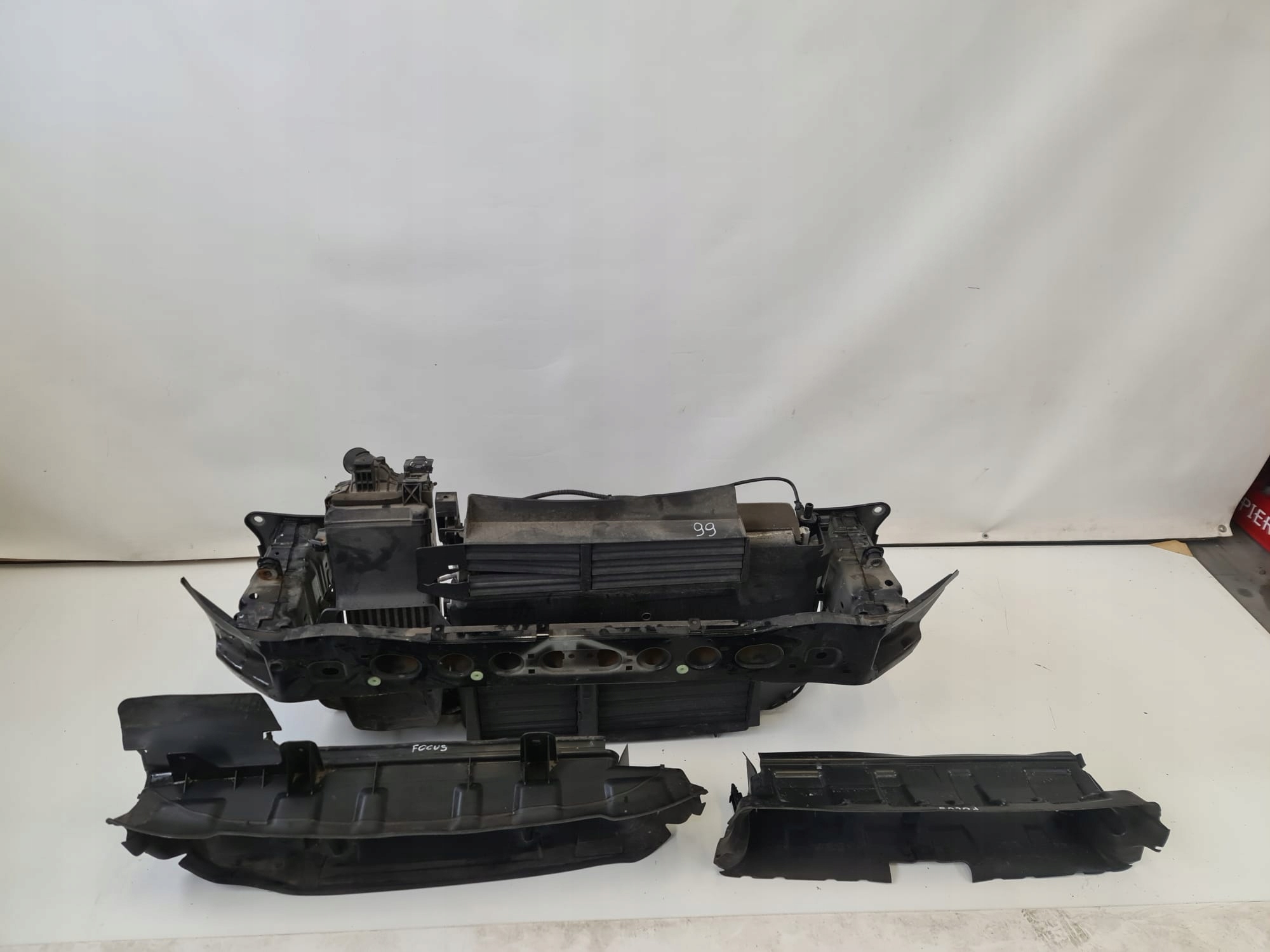 БАЛКА ПОСИЛЕННЯ РАДІАТОРИ FOCUS Mk3 ECOBOOST