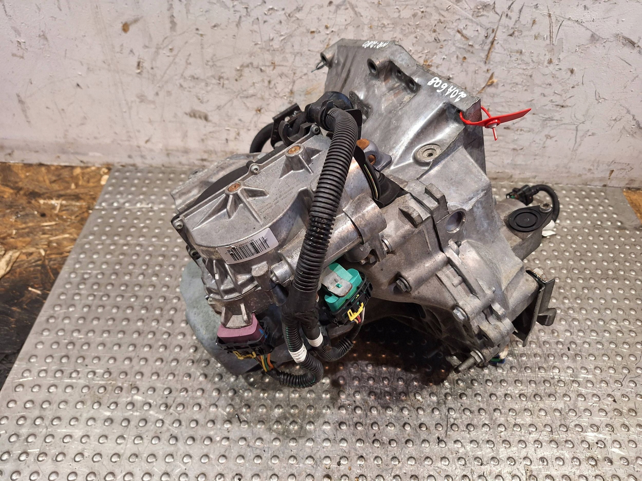 gearbox, semi-automatic transmission 20A608 PEUGEOT 208 2008 1.2 VTI 12