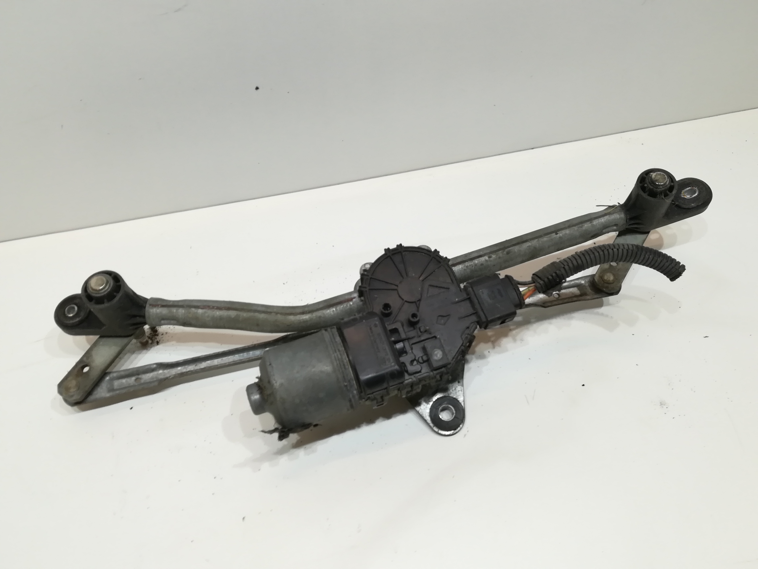 60694874 - МЕХАНИЗМ СТЕКЛООЧИСТИТЕЛЯ ПЕРЕДНИЙ ДВИГАТЕЛЬ ALFA ROMEO 159