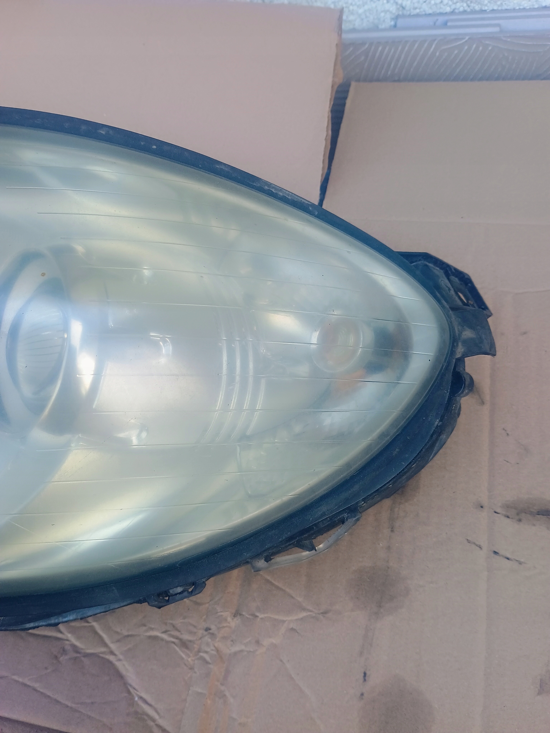 light front right MERCEDES R W251