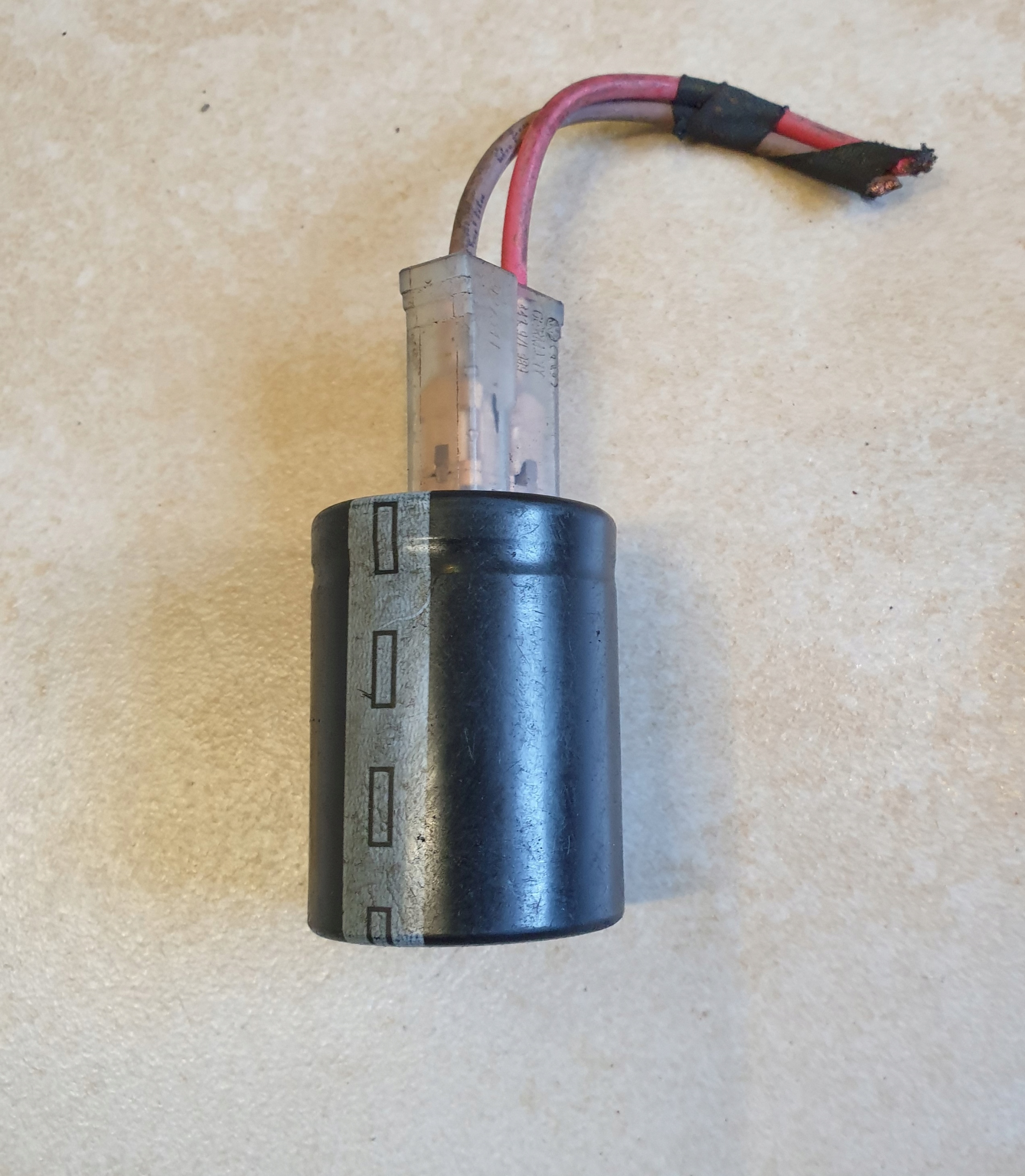 Relè KONDENSATOR AUDI A6 C6 4F A4 B8 A5 8T OE