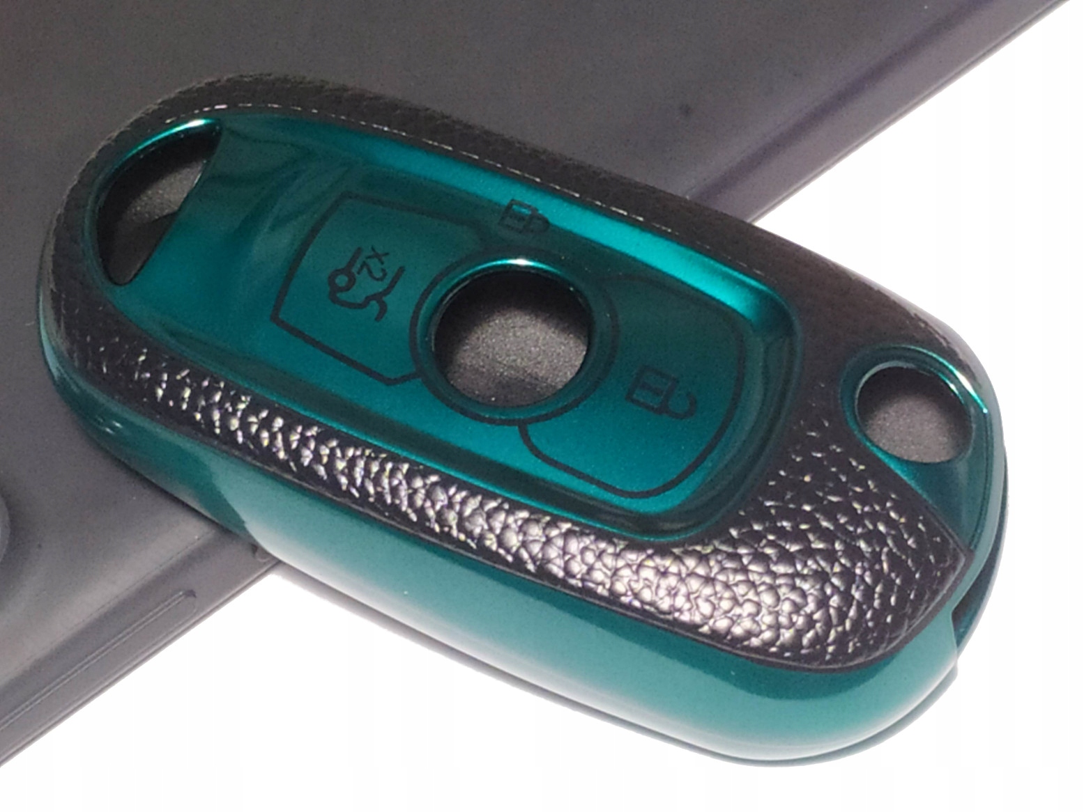 ETUI NA KLUCZYK OPEL MATERIAŁ TPU SKORA