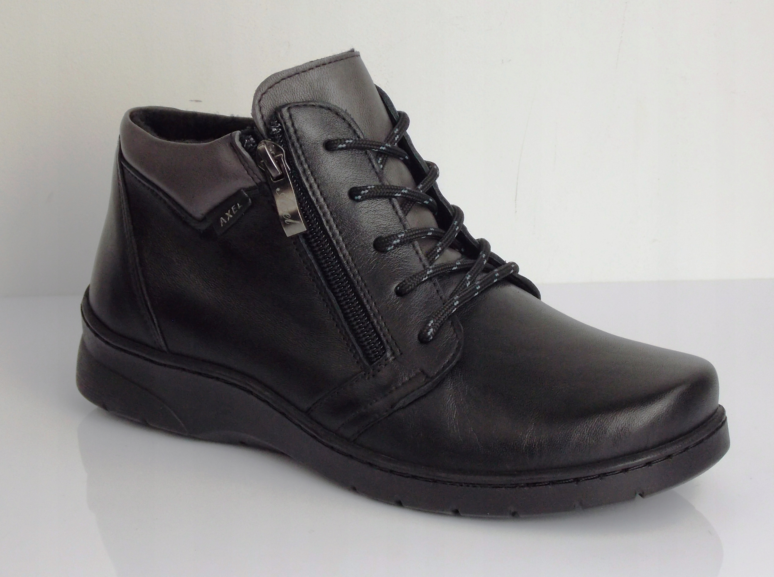 MIĘKKIE WYGODNE BOTKI TRZEWIKI AXEL 1752 R36 Model 1752
