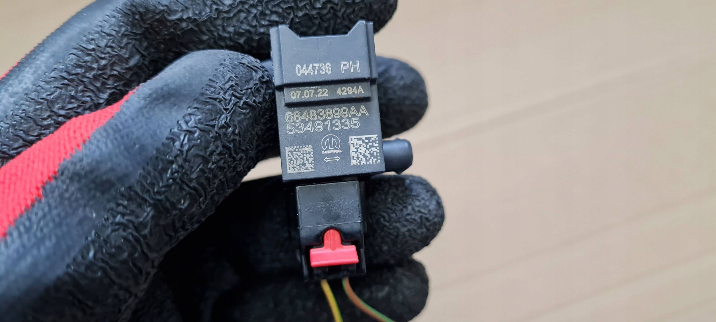 Chrysler Pacifica 2022 Crashsensor Drucksensor UDERZENIOWY Connector Contact 68483899AA