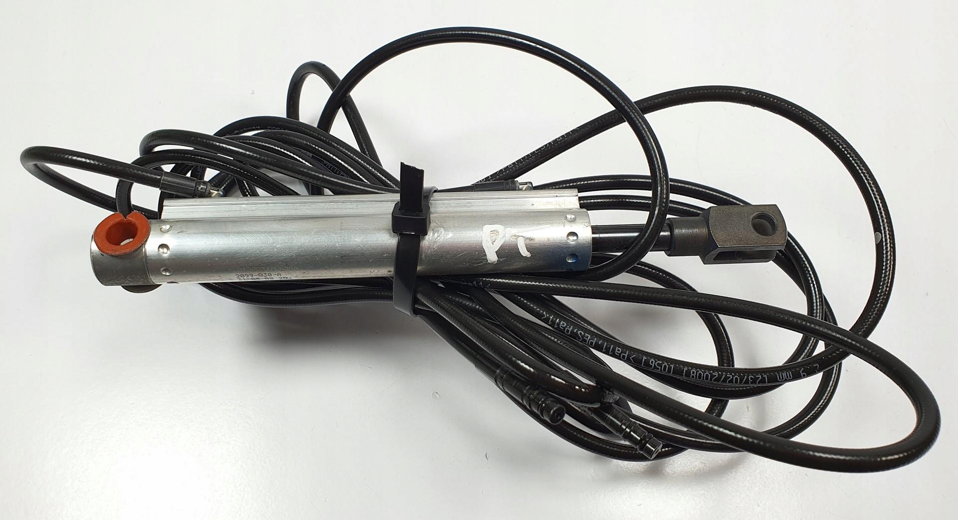 TELESKOP SIŁOWNIK DACHU PRAWY TYŁ FORD FOCUS MK2