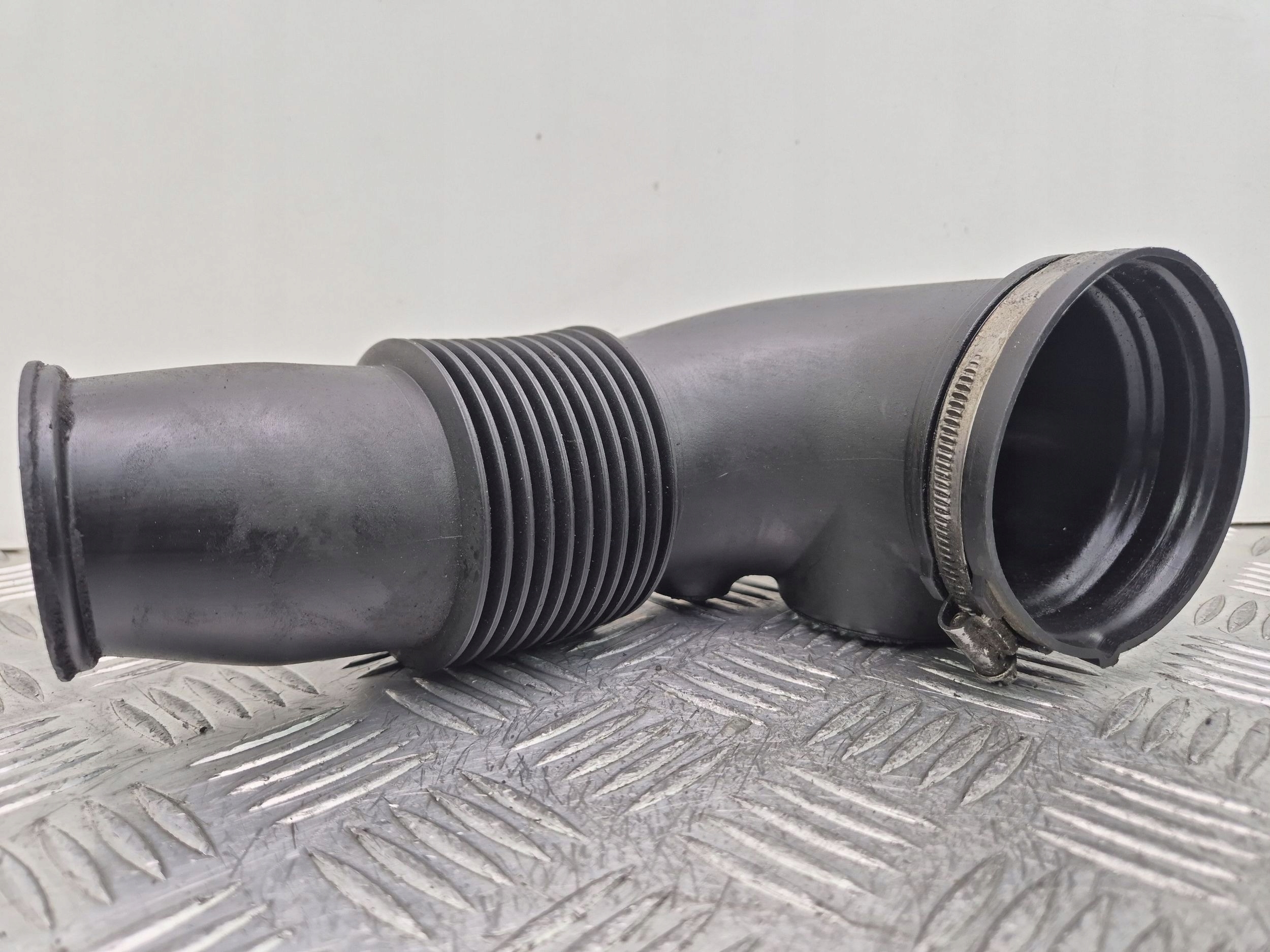 BMW X1 E84 20i pipe dolotowa 7605638 N20B20A