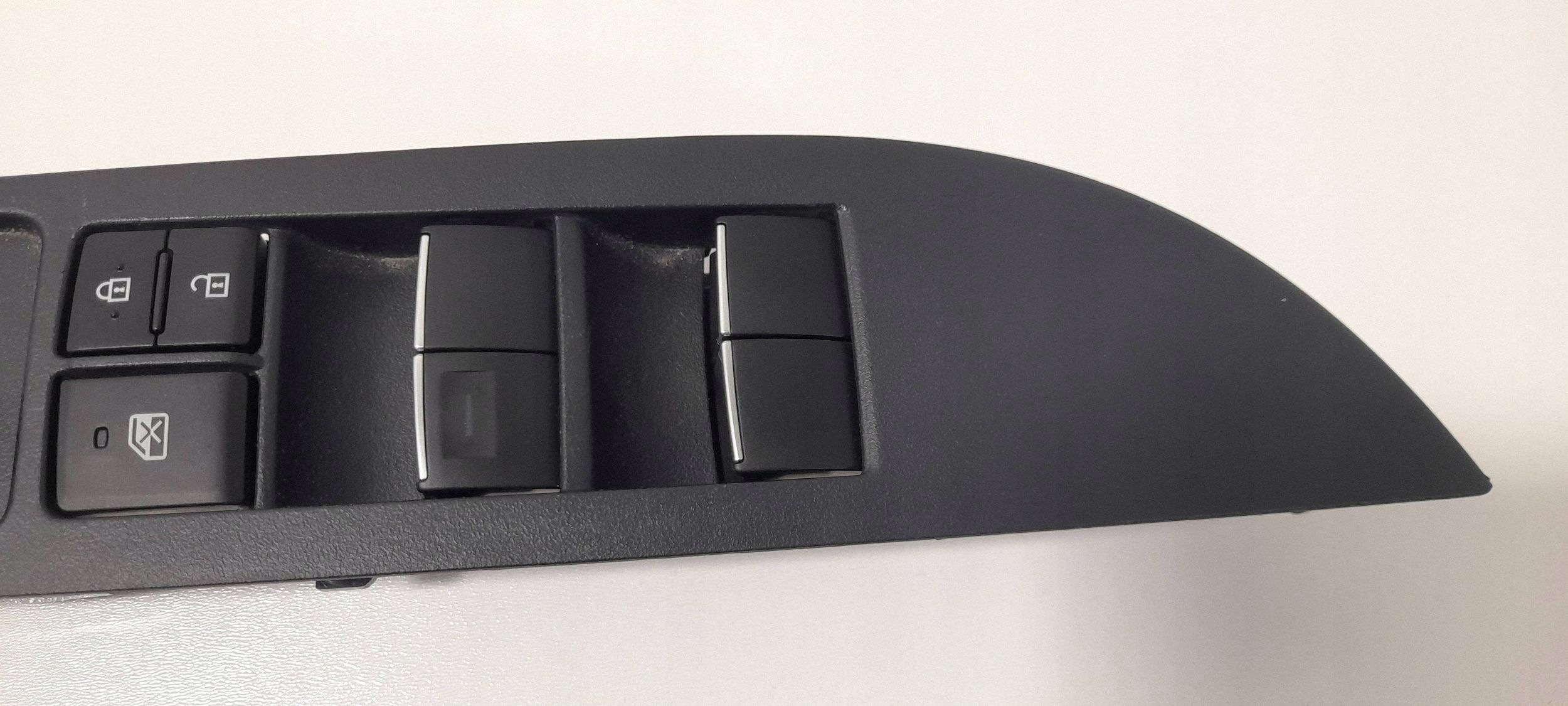 Toyota Corolla E21 window control switch 8404002490 (PS324)