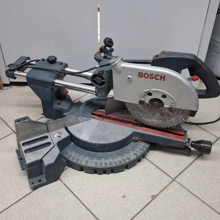 PIŁA UKOŚNICA PILARKA UKOSOWA BOSCH GCM 10 S PROFESSIONAL