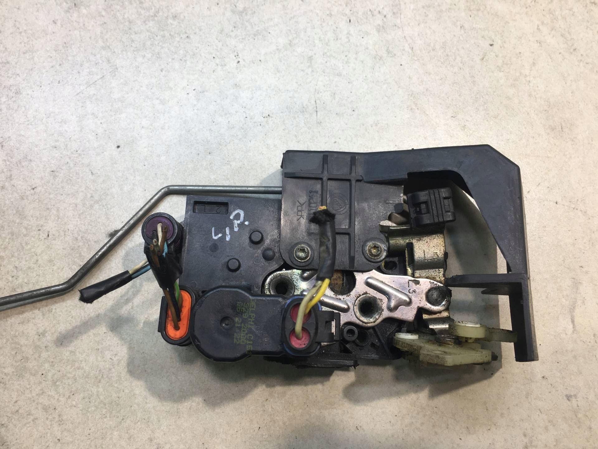 lock door left front ALFA ROMEO 156