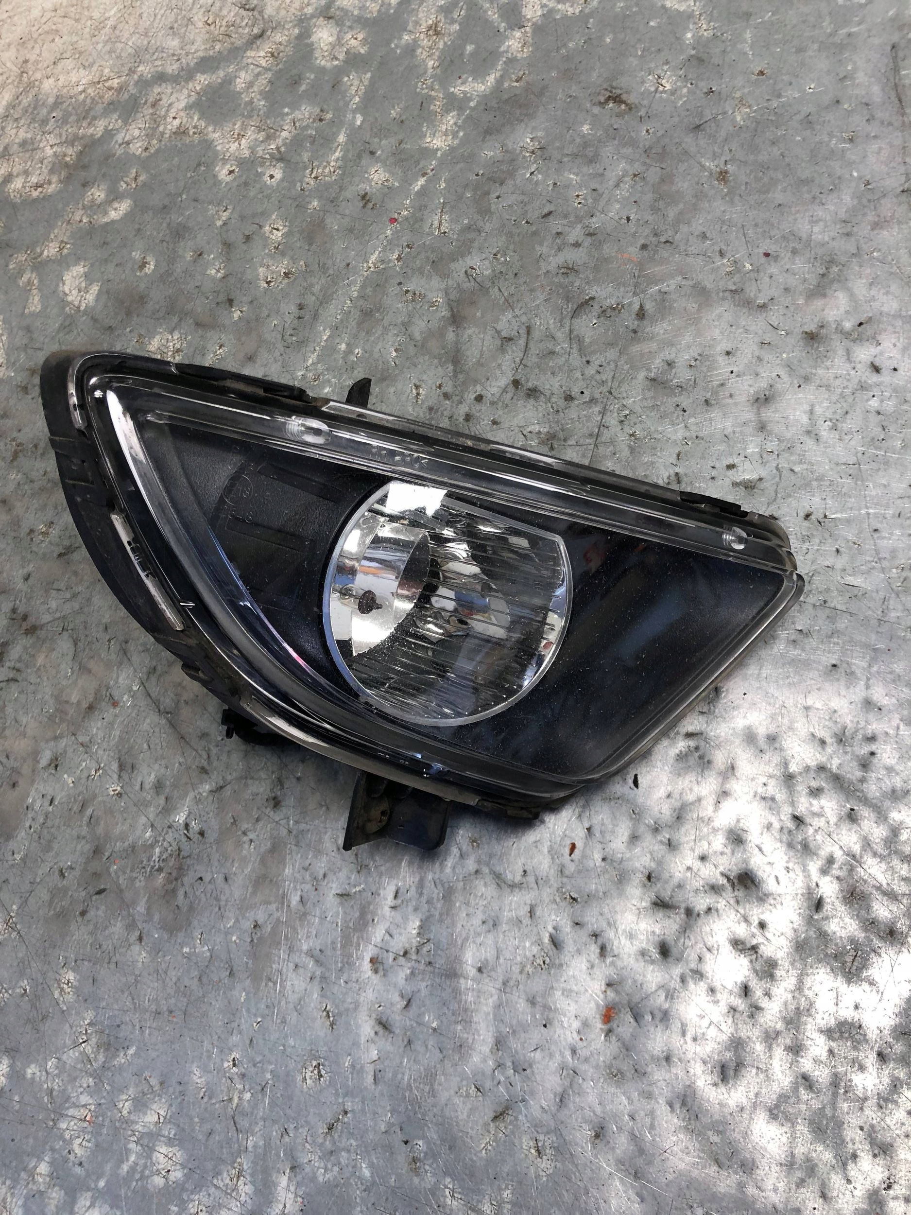 fog light right front HYUNDAI I30 and LIFT