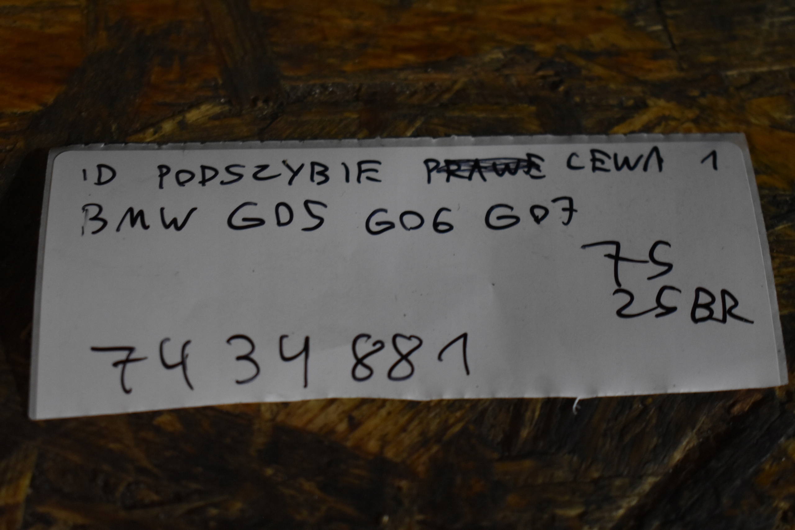 IDEALNE torpedo left BMW G05 G06 G07 1