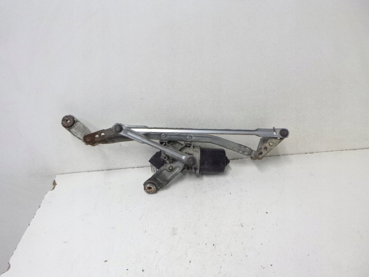 wiper mechanism front Renault Megane II 03r.