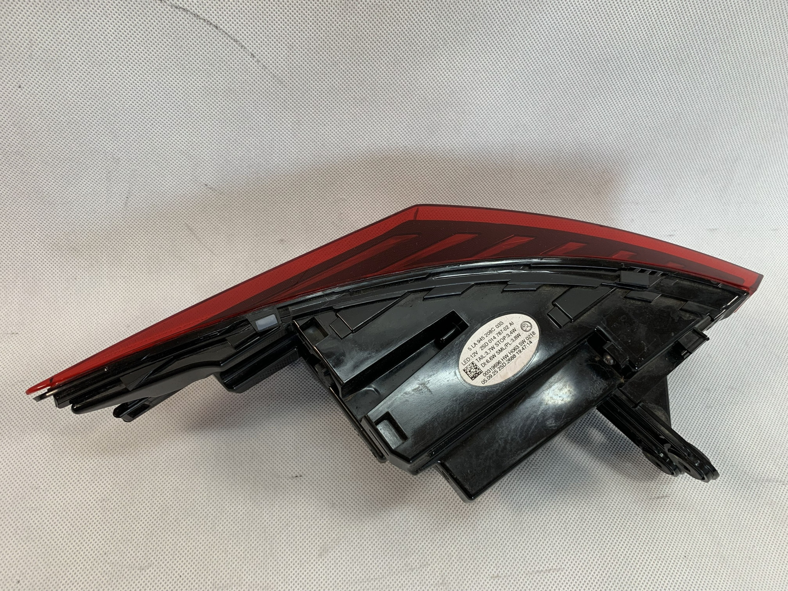 light right rear Skoda Enyaq iV 5LA945208C 07.26