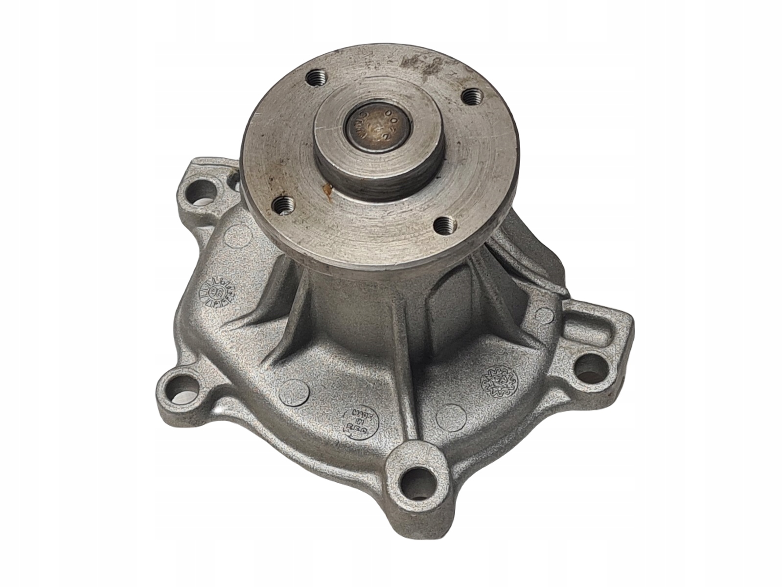 33-0532 - Водяной насос Isuzu FARGO Mini 1,8