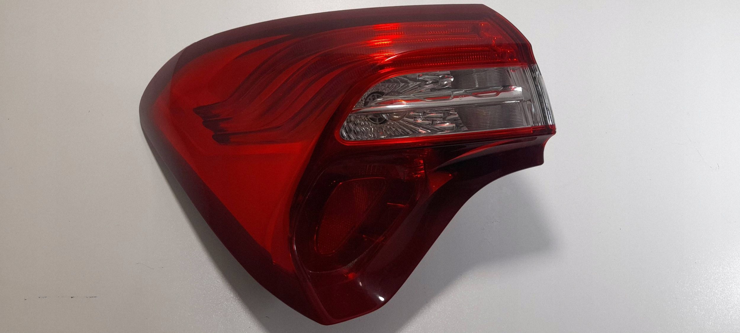 Citroen DS5 light rear left 090029 (R474)
