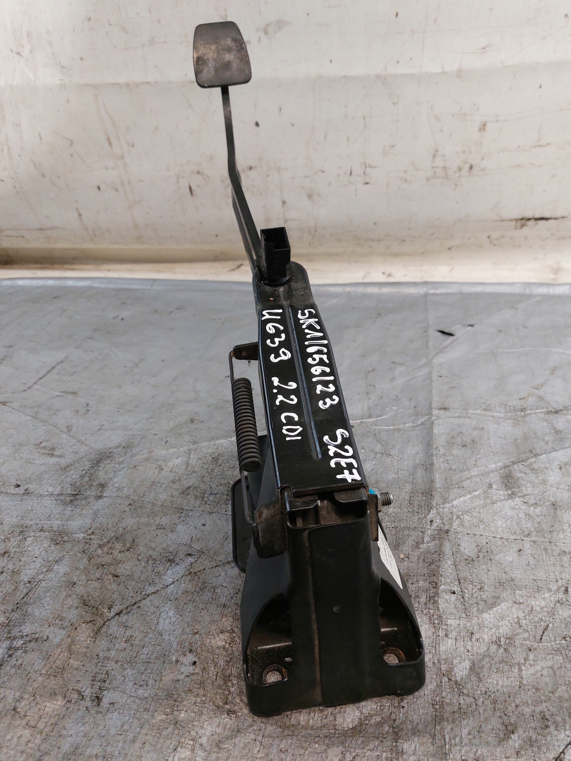PEDAL Bremse MERCEDES VITO W639