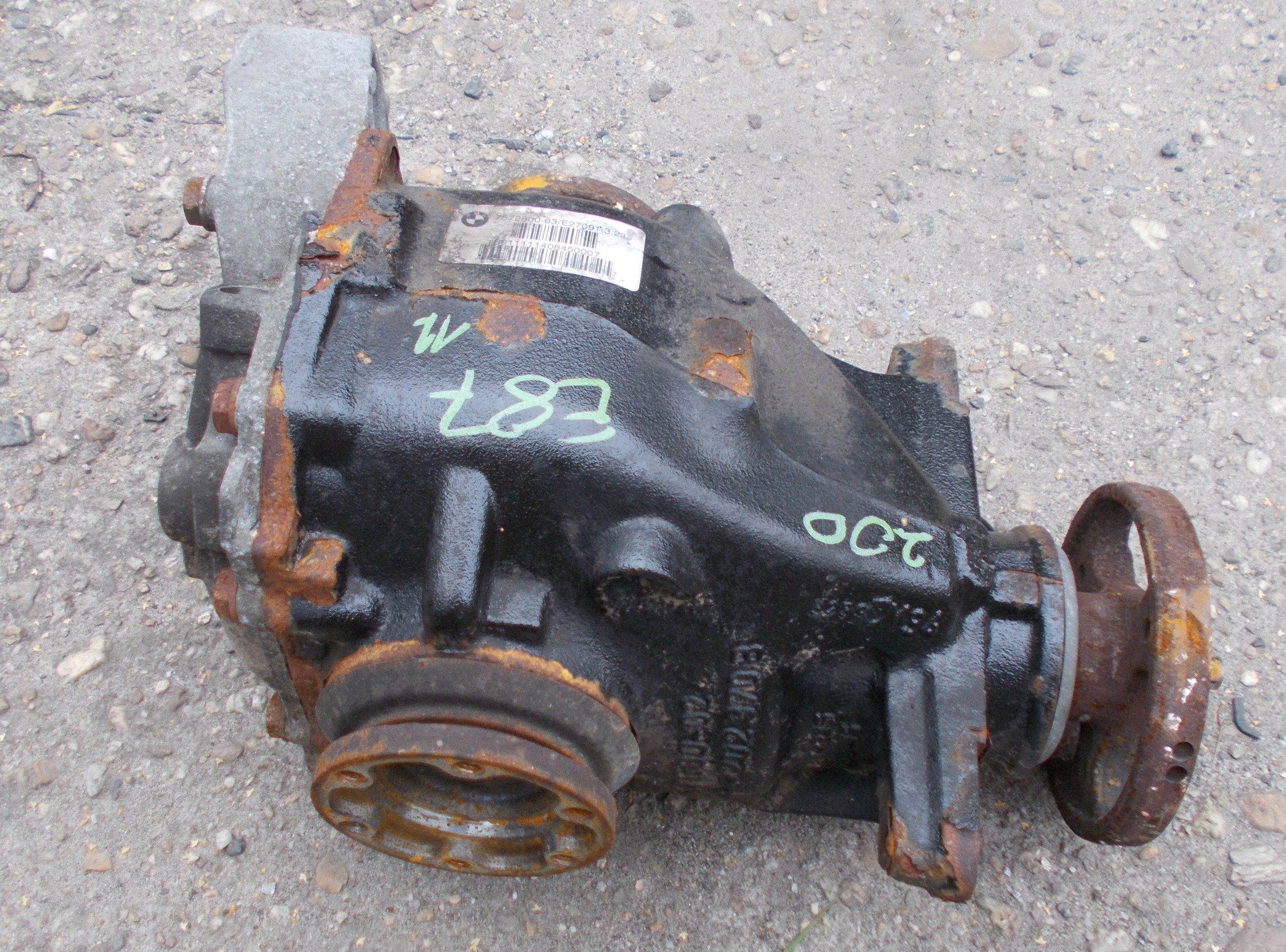 BMW E87 2.0 D 11R diff differential rear part 7572800 3;23