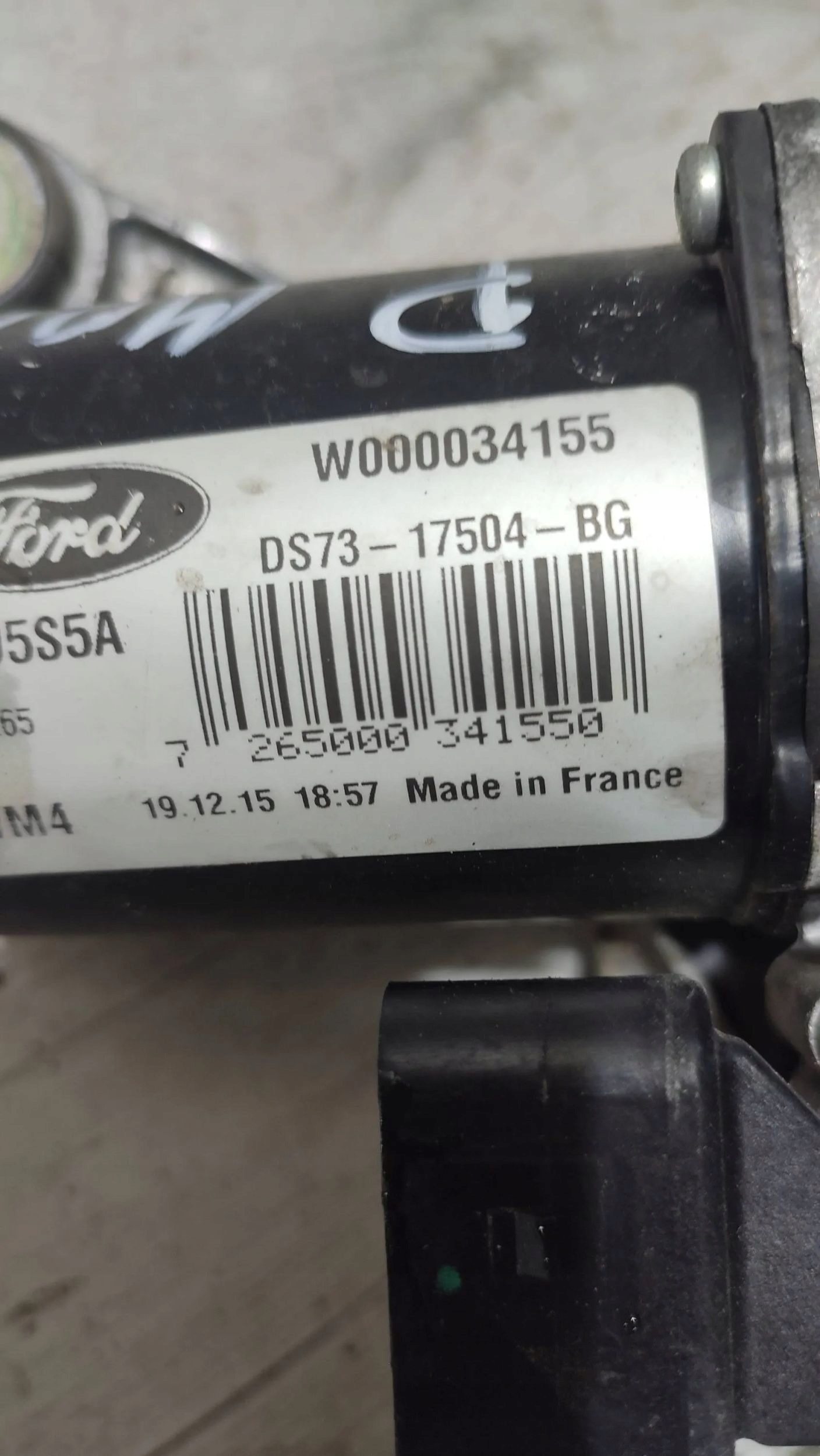 Ford Mondeo MK5 16r 2.0TDCi mini motor of wipers front