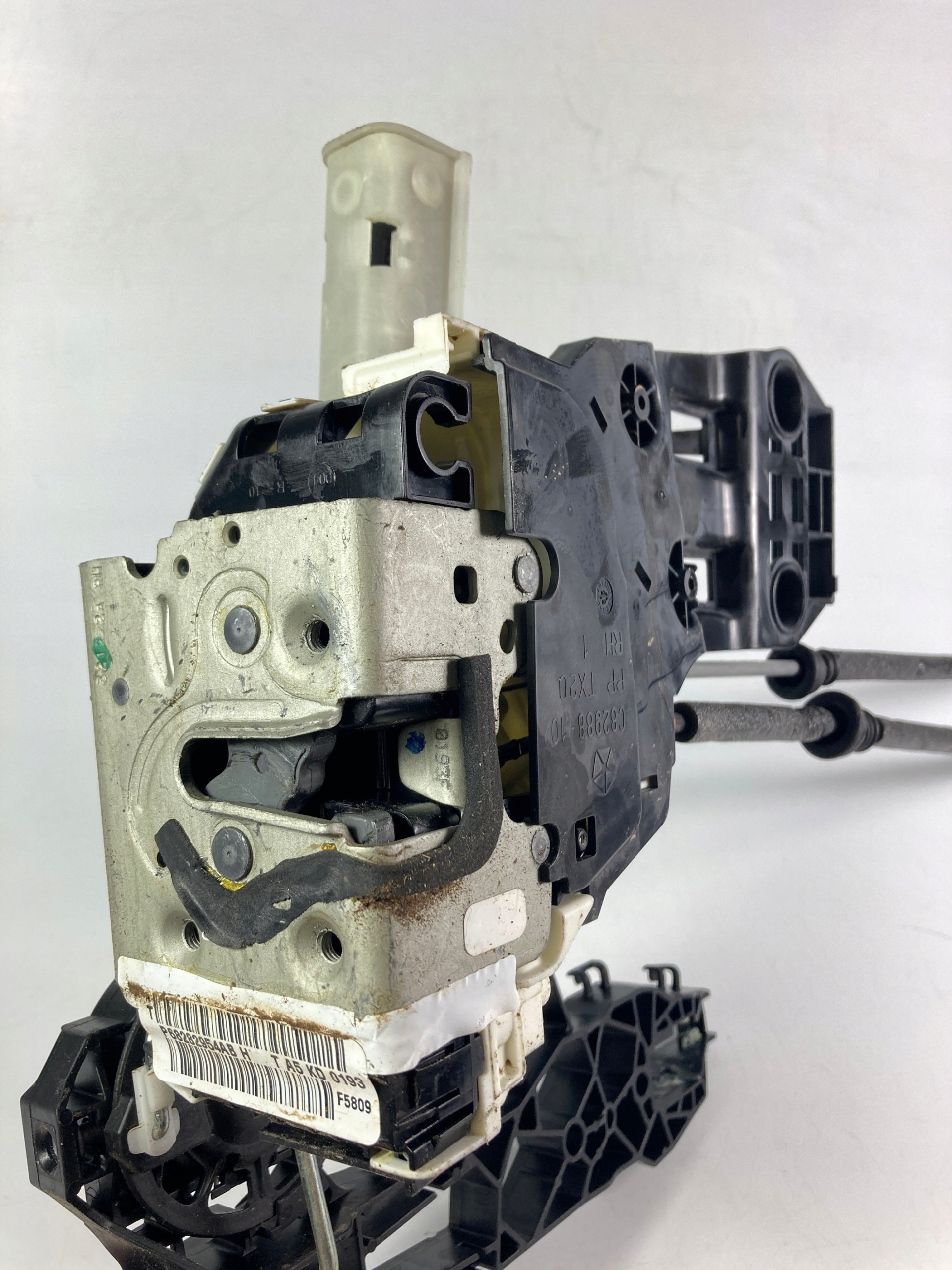 Jeep Wrangler JL lock door right front 2021-26