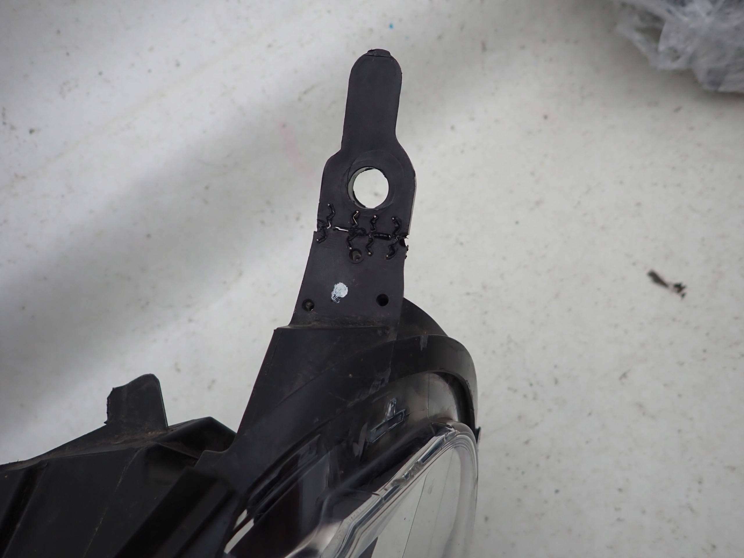 PEUGEOT EXPERT III 16- light left front XENON