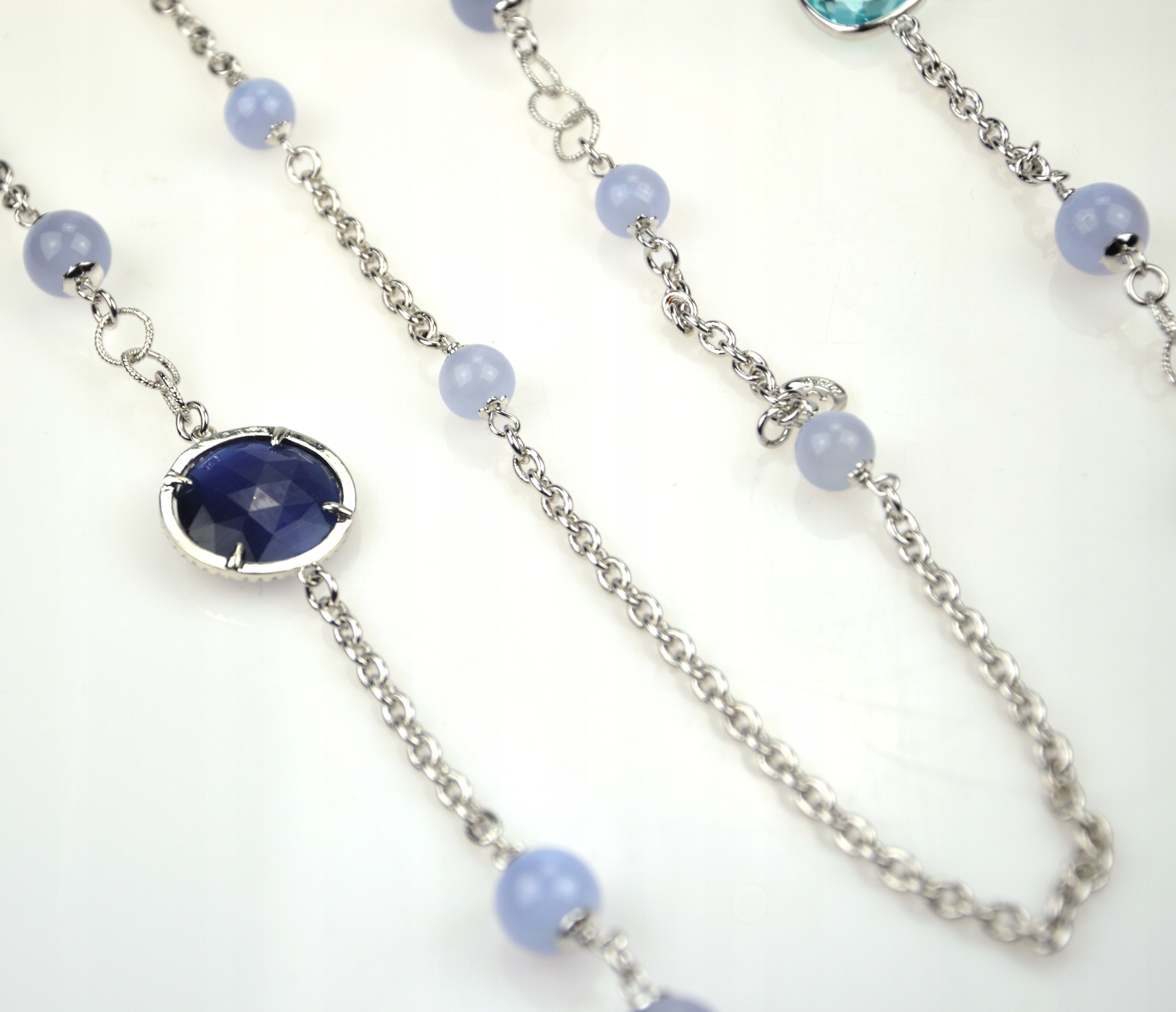 PIĘKNY, BŁYSZCZĄCY ŁAŃCUSZEK Z KAMIENIAMI DZIEŃ MAMY DLA KOBIET Marka bez marki