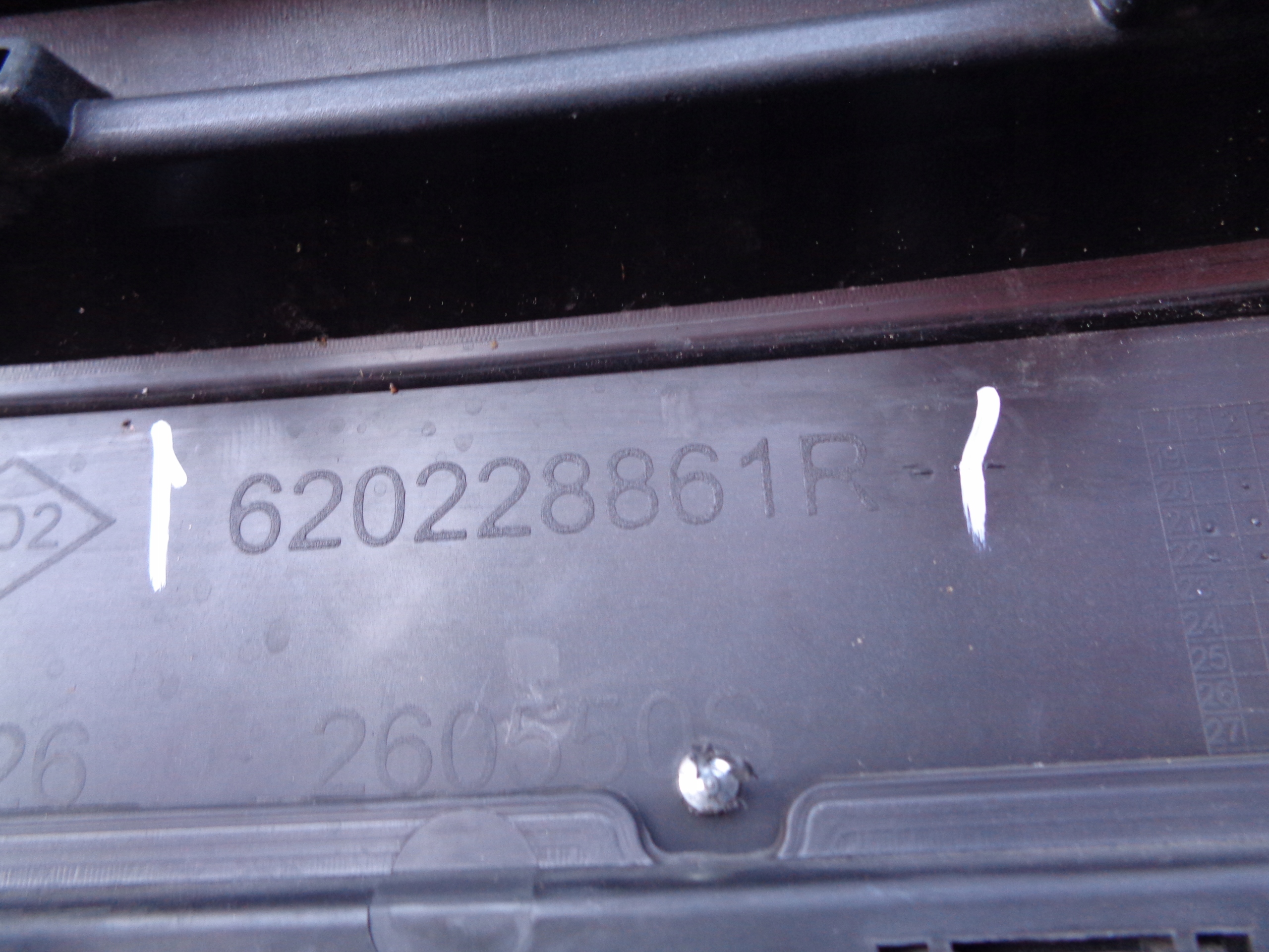 Frontstoßstange DACIA SANDRO III 20- STEPWAY NR 46273