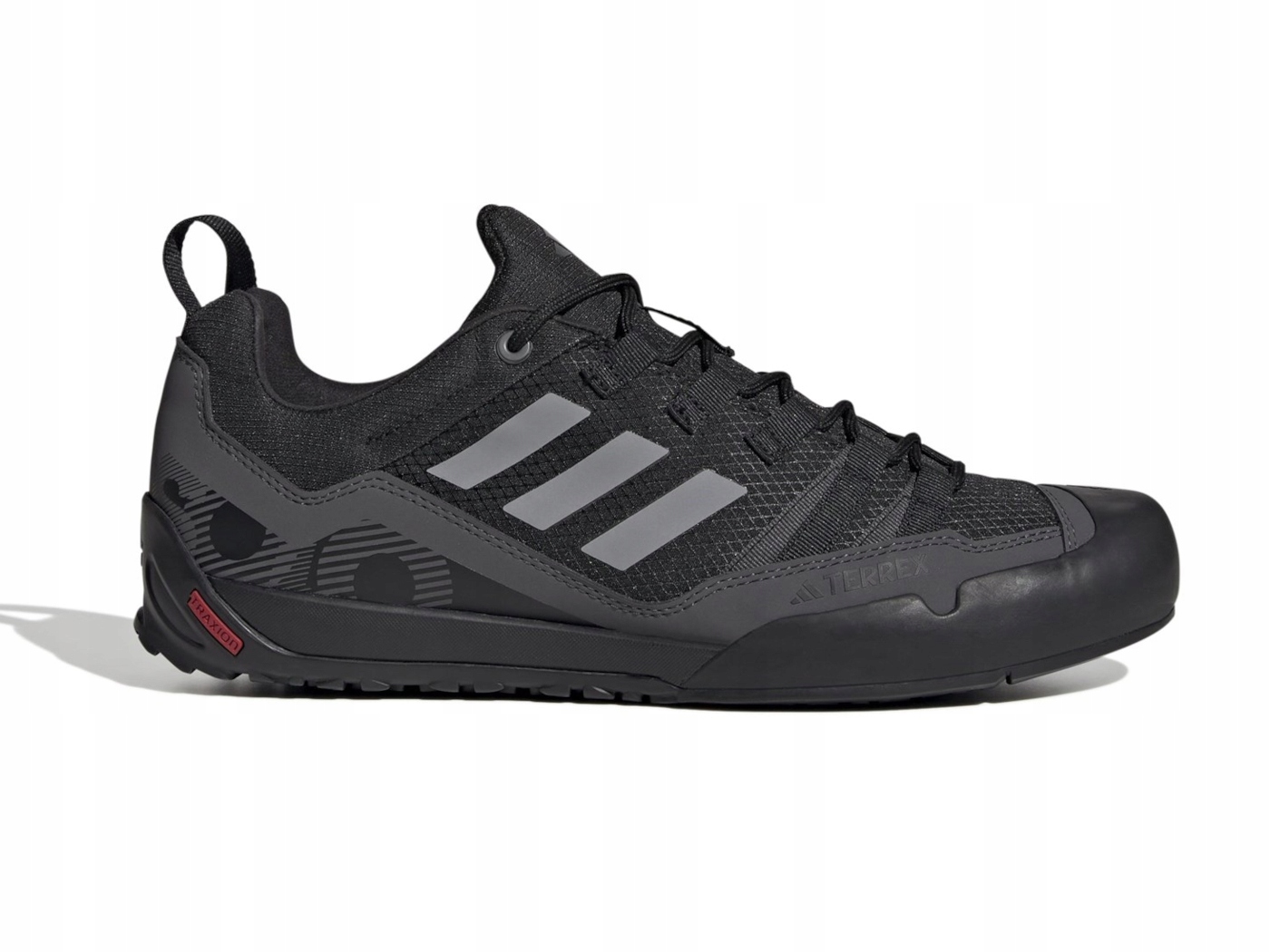 Sportovní boty Adidas Terrex Swift Solo IE6901 outdoorové černé silné 40