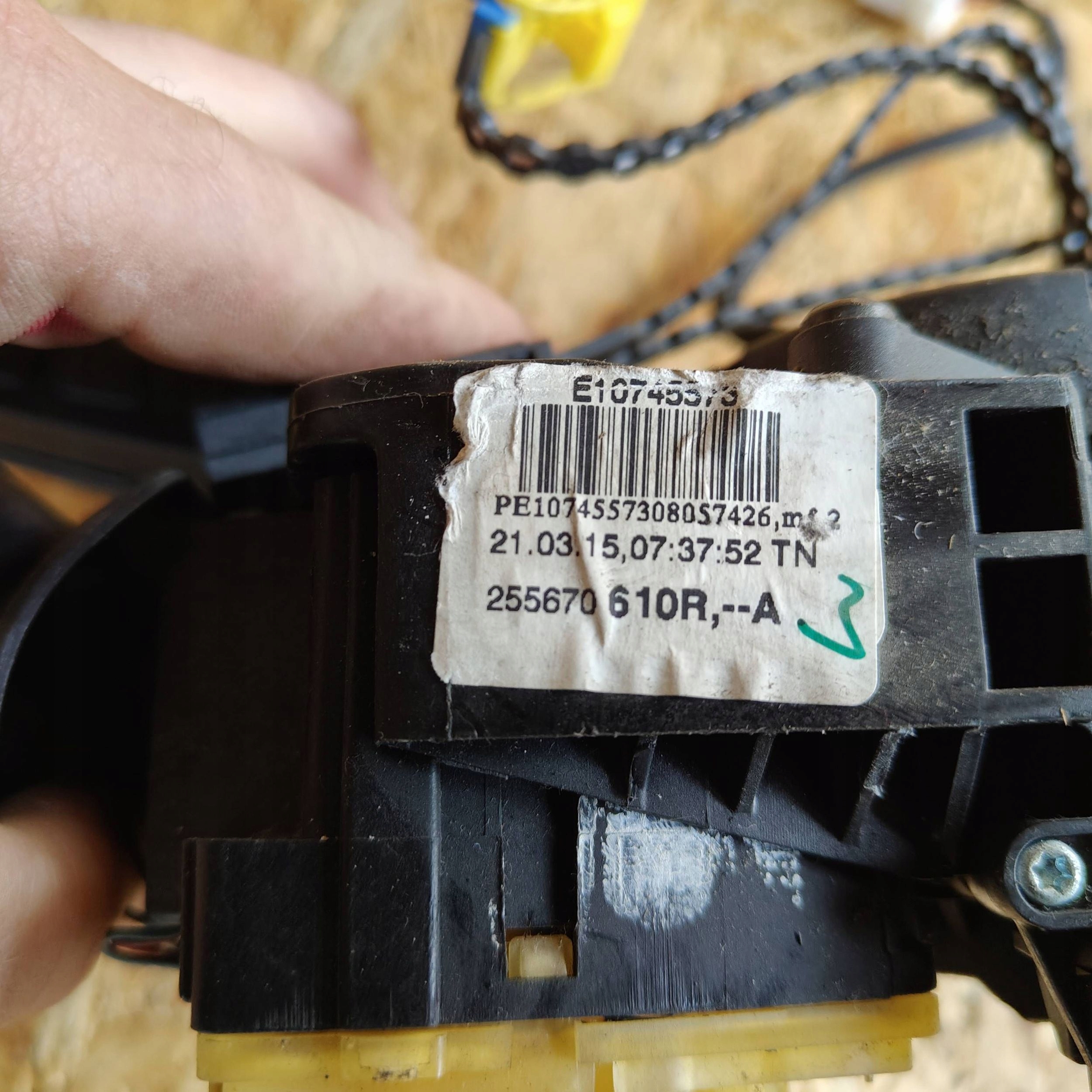 DEVIO LUCI TERGICRISTALLO TERGI Renault Trafic III (X82) 255670610R