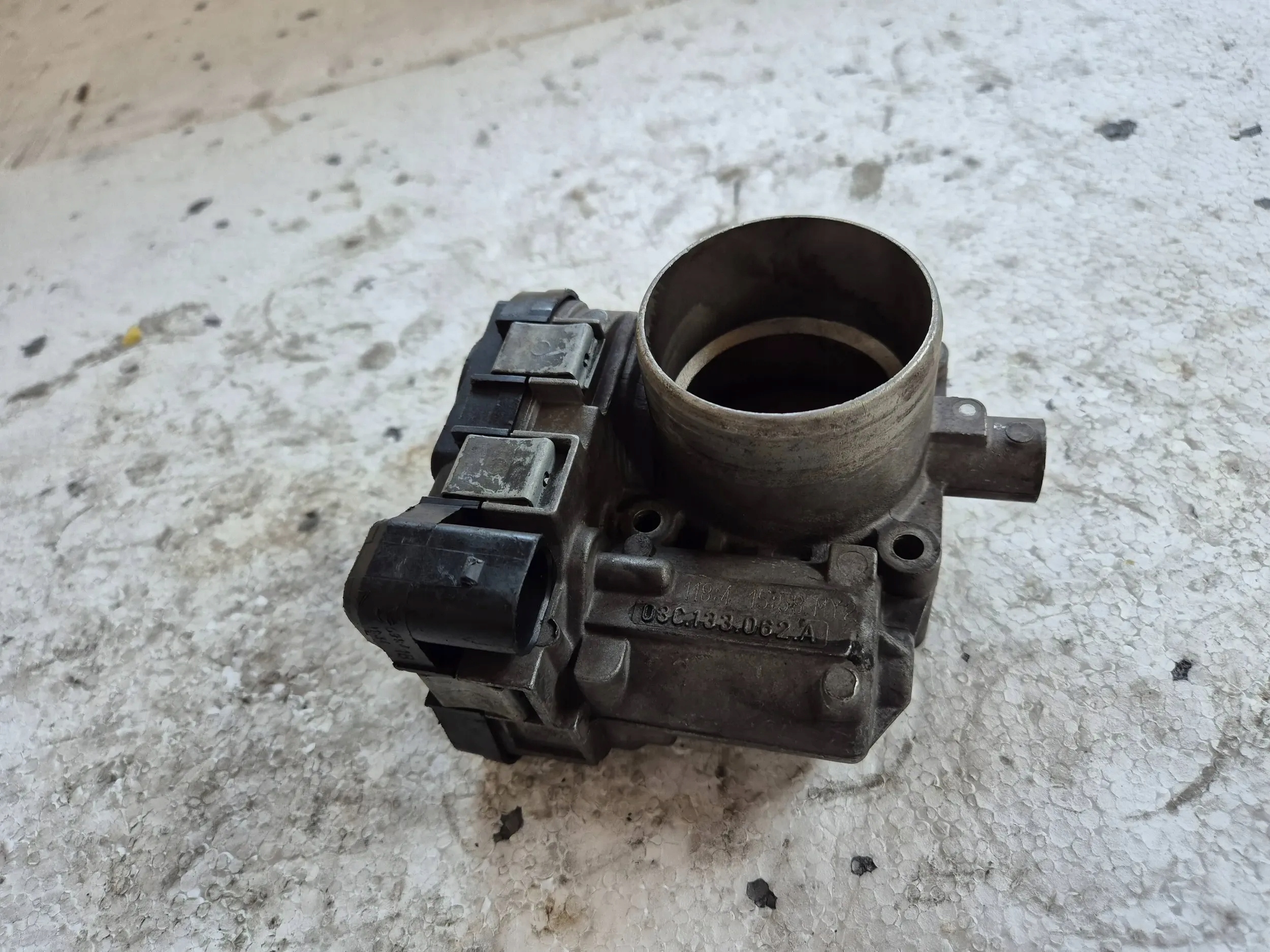 throttle flap 03C133062A Vw Golf V Octavia MK2 1.6 B