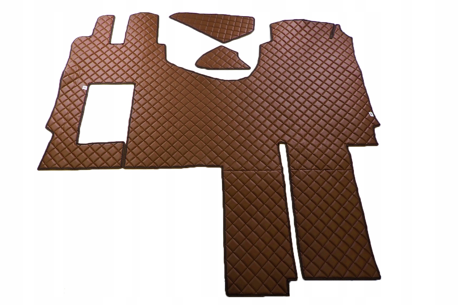 DYWANY PIKOWANE MERCEDES ACTROS SALONKA SOLOSTAR