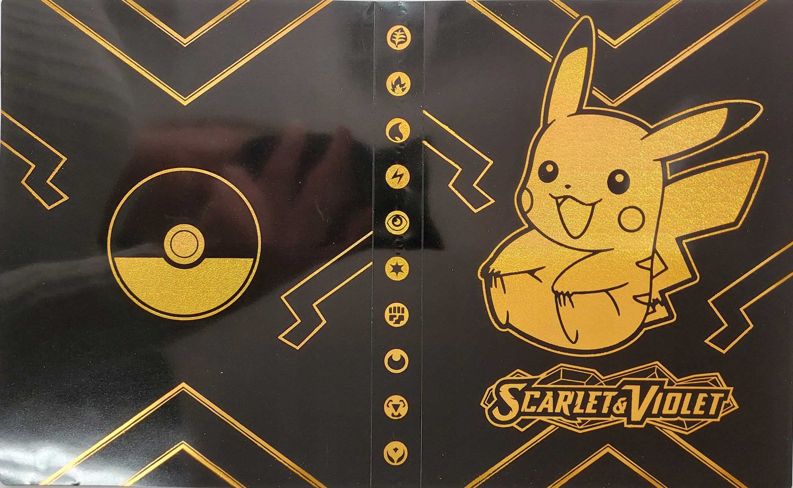 KLASER ALBUM NA 240 KARTY POKEMON + GRATIS KARTY Wydawca 11 bit studios