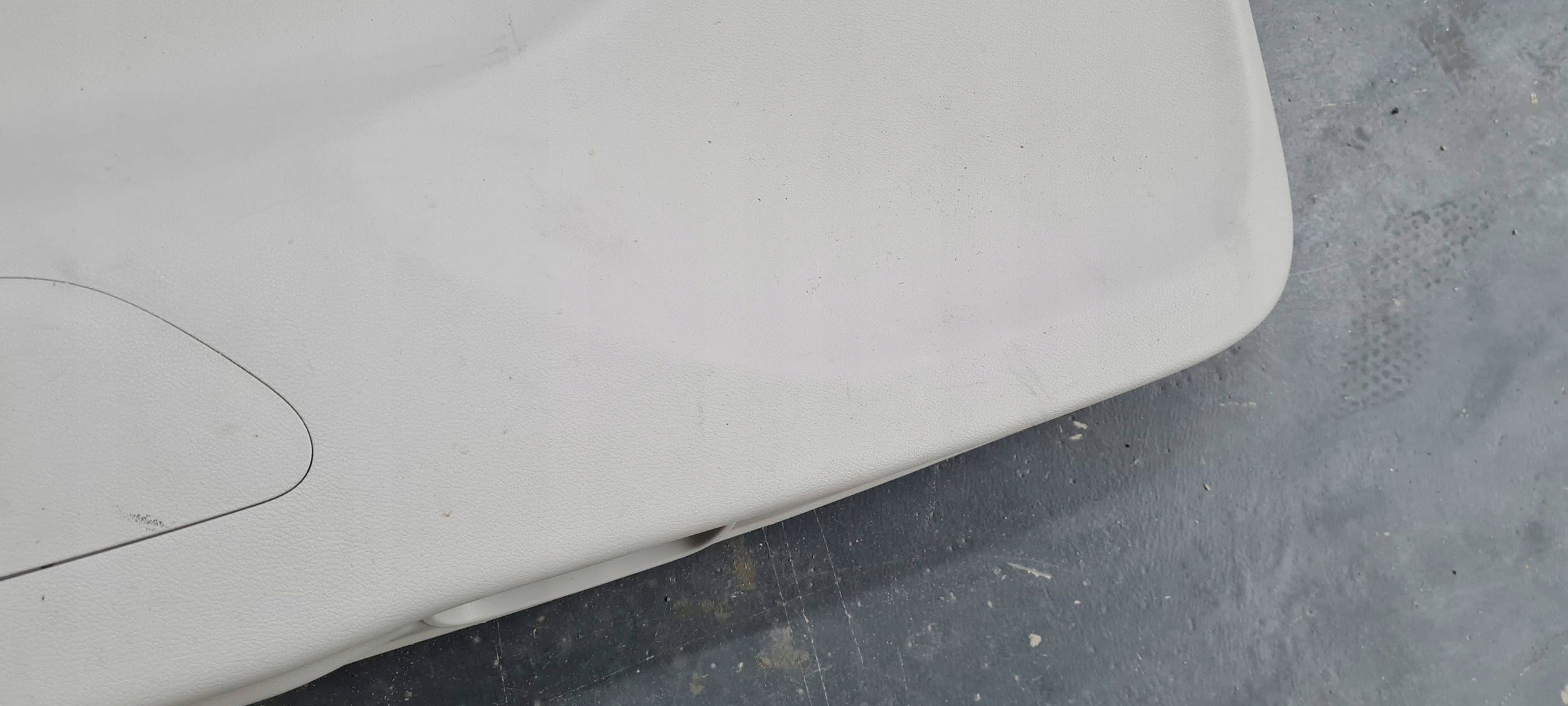 Chrysler Pacifica 2022 cover side bonnet boot rear part 6PP36PD2AA