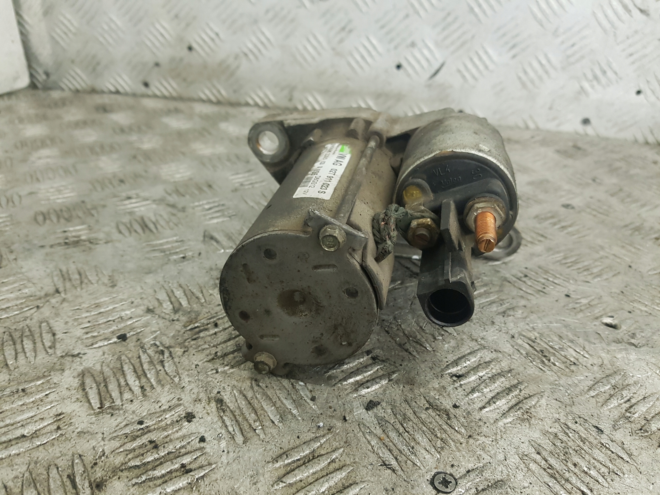 starter VOLKSWAGEN POLO 4 02T911023S