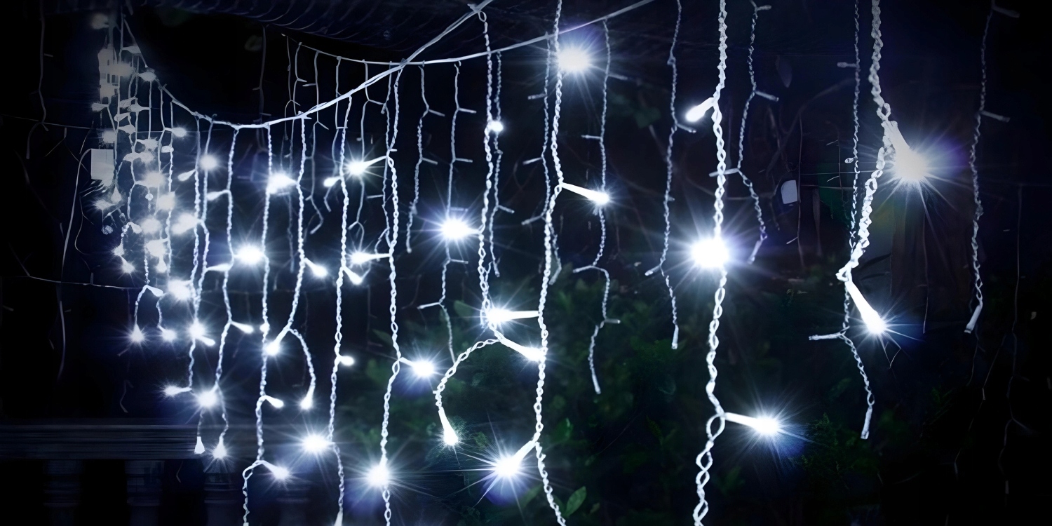 DŁUGIE ŚWIATEŁKA ZEWNĘTRZNE 19M ŚWIĄTECZNE SOPLE LAMPKI LED Z FLESZEM FLASH Liczba lampek 301 - 500