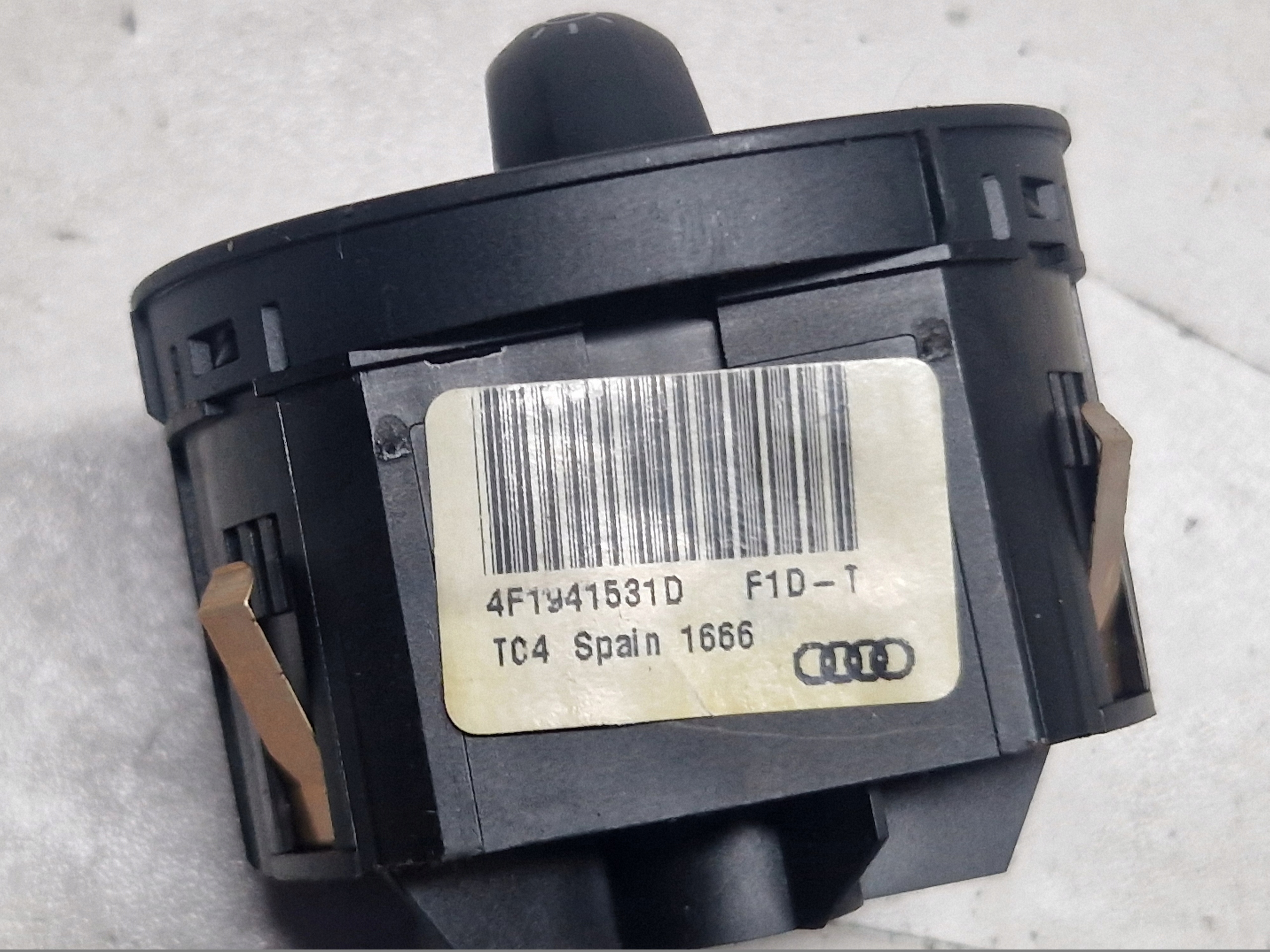 AUDI A6 C6 A6C6 bouton interrupteur feux 4F1941531D