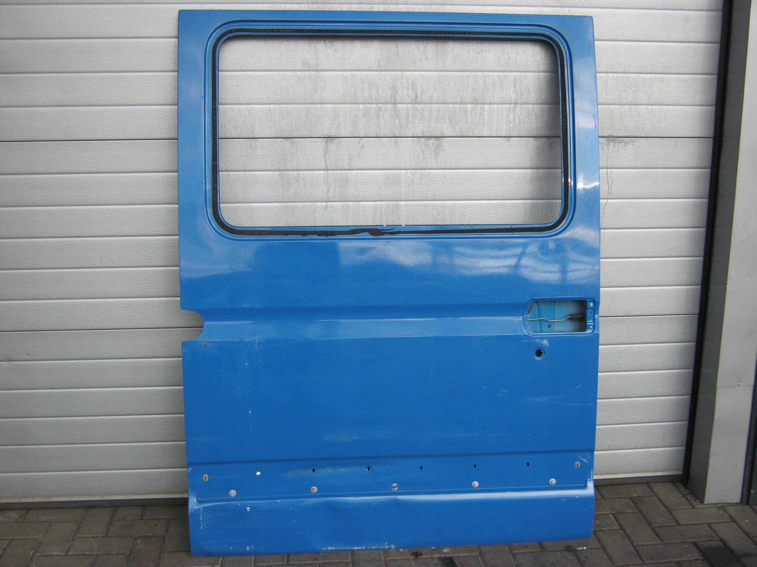 DRZWI PRAWE PRZESUWNE MASTER II MOVANO INTERSTAR Strona zabudowy przód - prawa