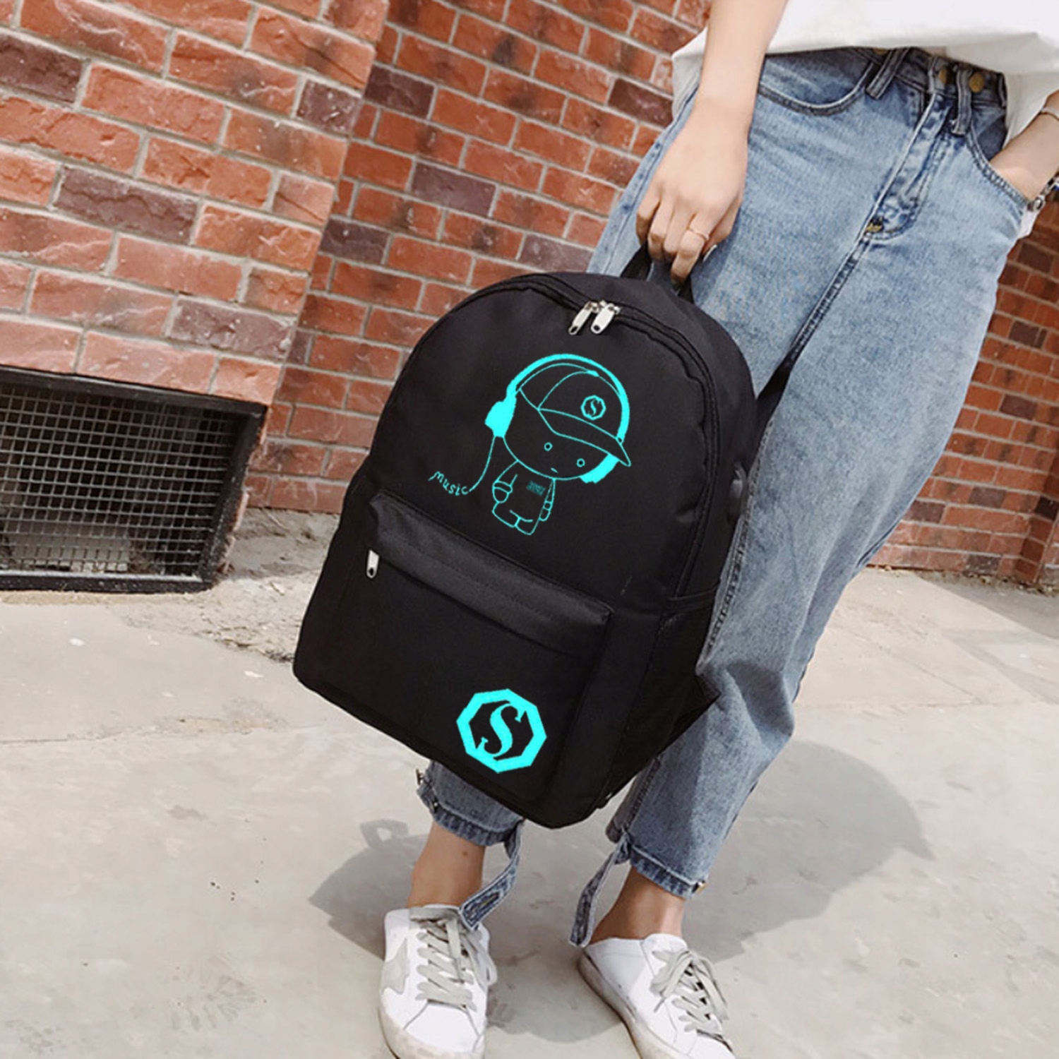 PLECAK SZKOLNY ŚWIECĄCY MŁODZIEŻOWY A4 WOREK PIÓRNIK LISTONOSZKA set4W USB Elementy zestawu Piórnik