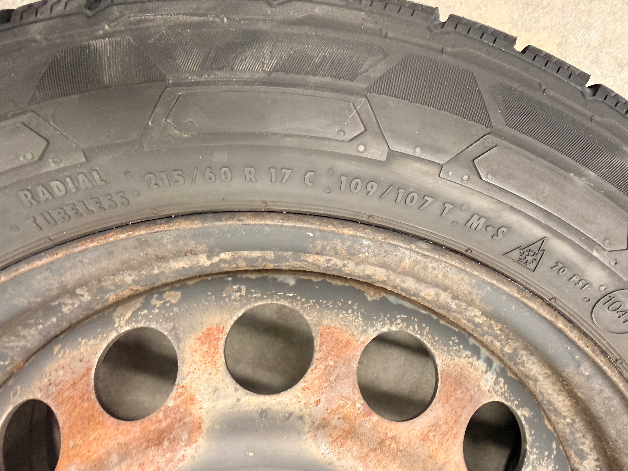 Jumpy III Expert III wheel 215/60/17C 7Jx17 5x108