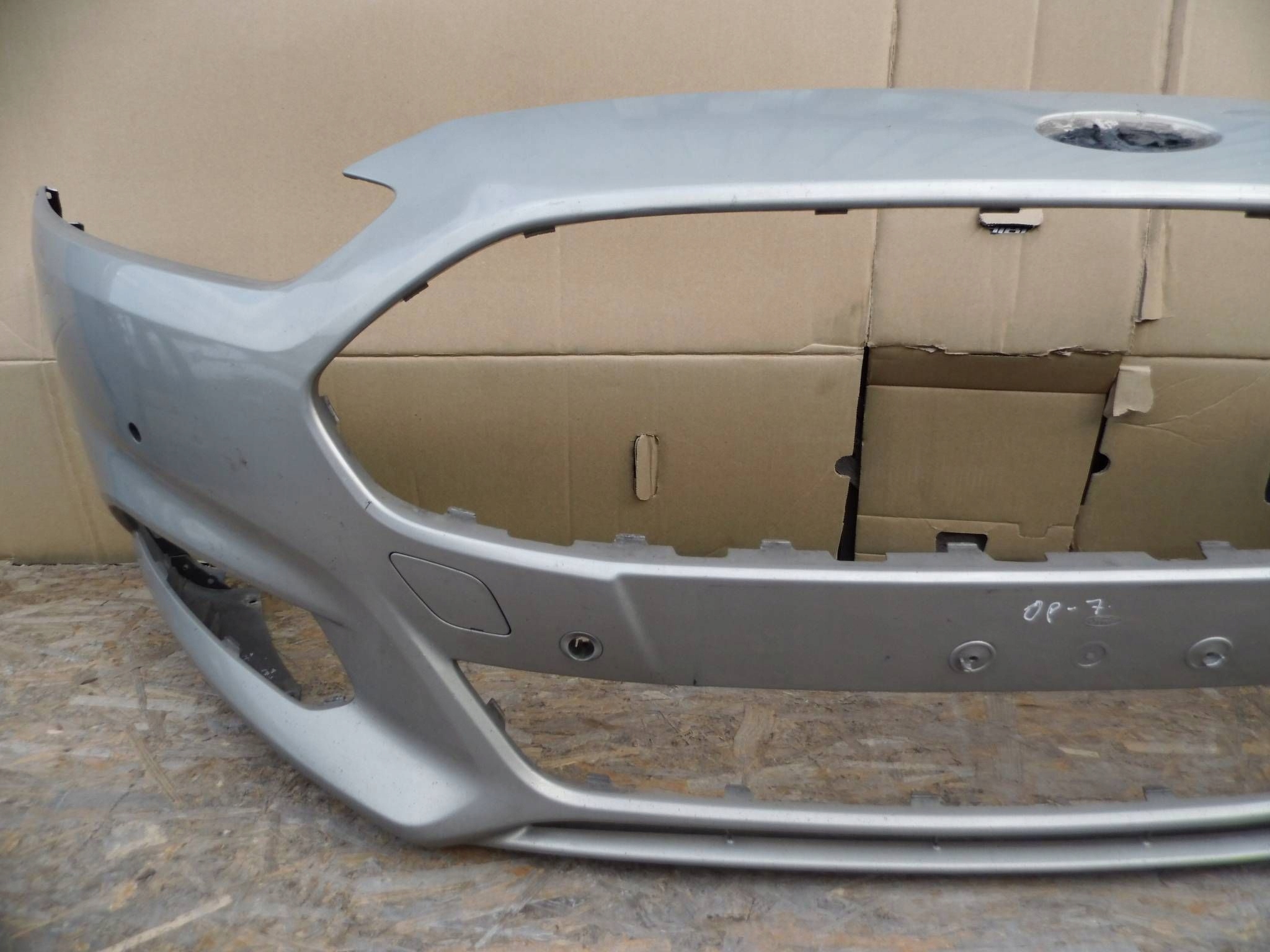 Ford Mondeo V MK5 2015-2019 bumper front front 6-PDC
