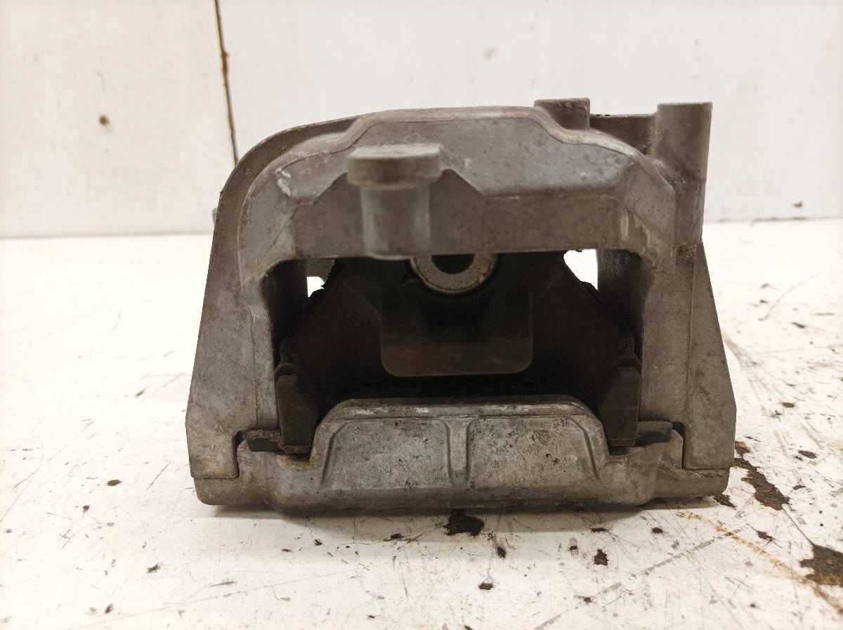 engine mount 1K0199262AL 1.6 8V Skoda Octavia II (2004-2013)