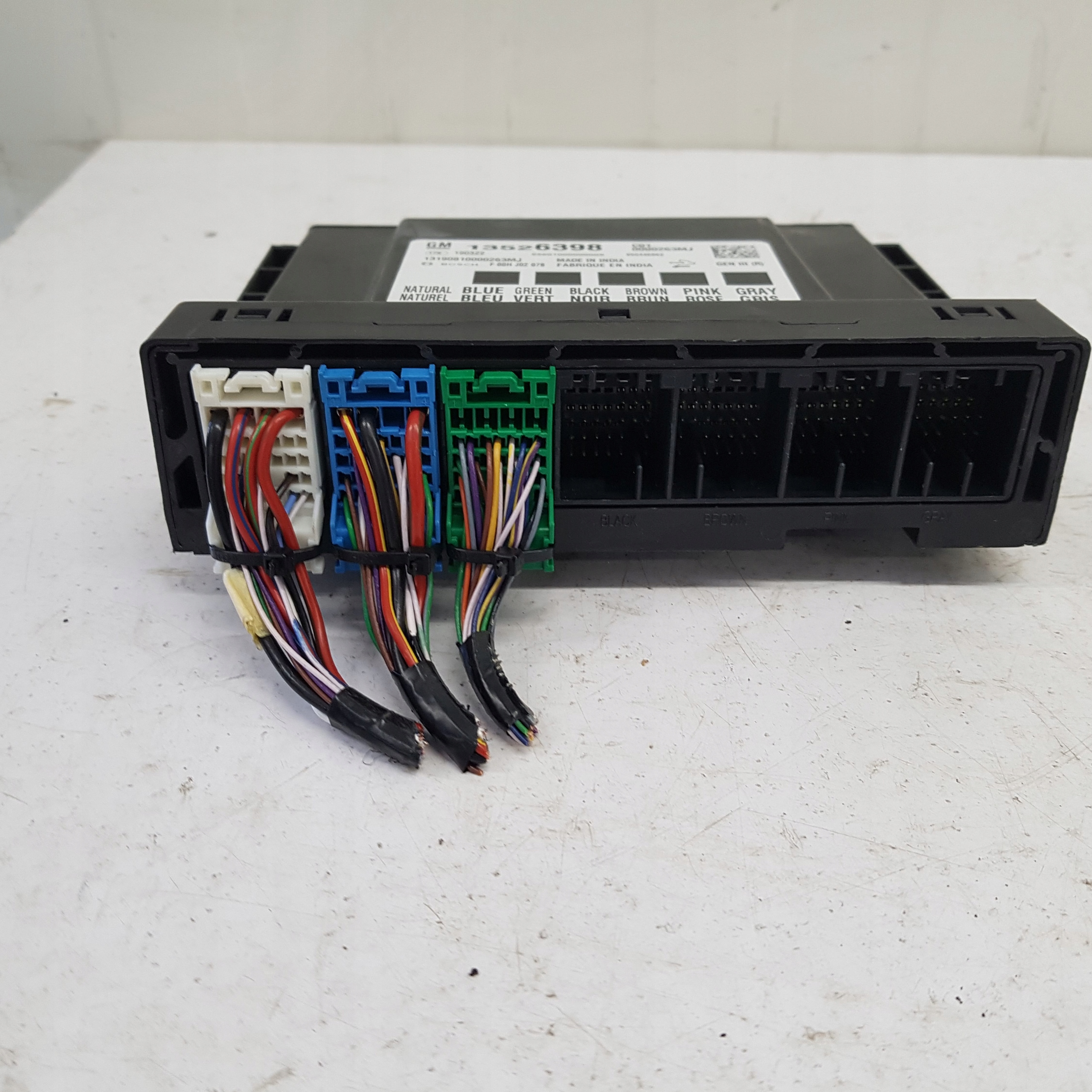 comfort control unit OPEL ASTRA K 2019 13526398