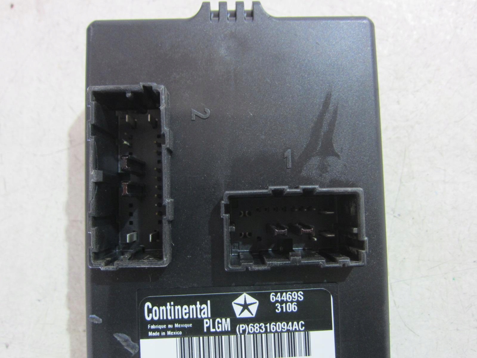 CHRYSLER PACIFICA 2017 Module du capot 68316094