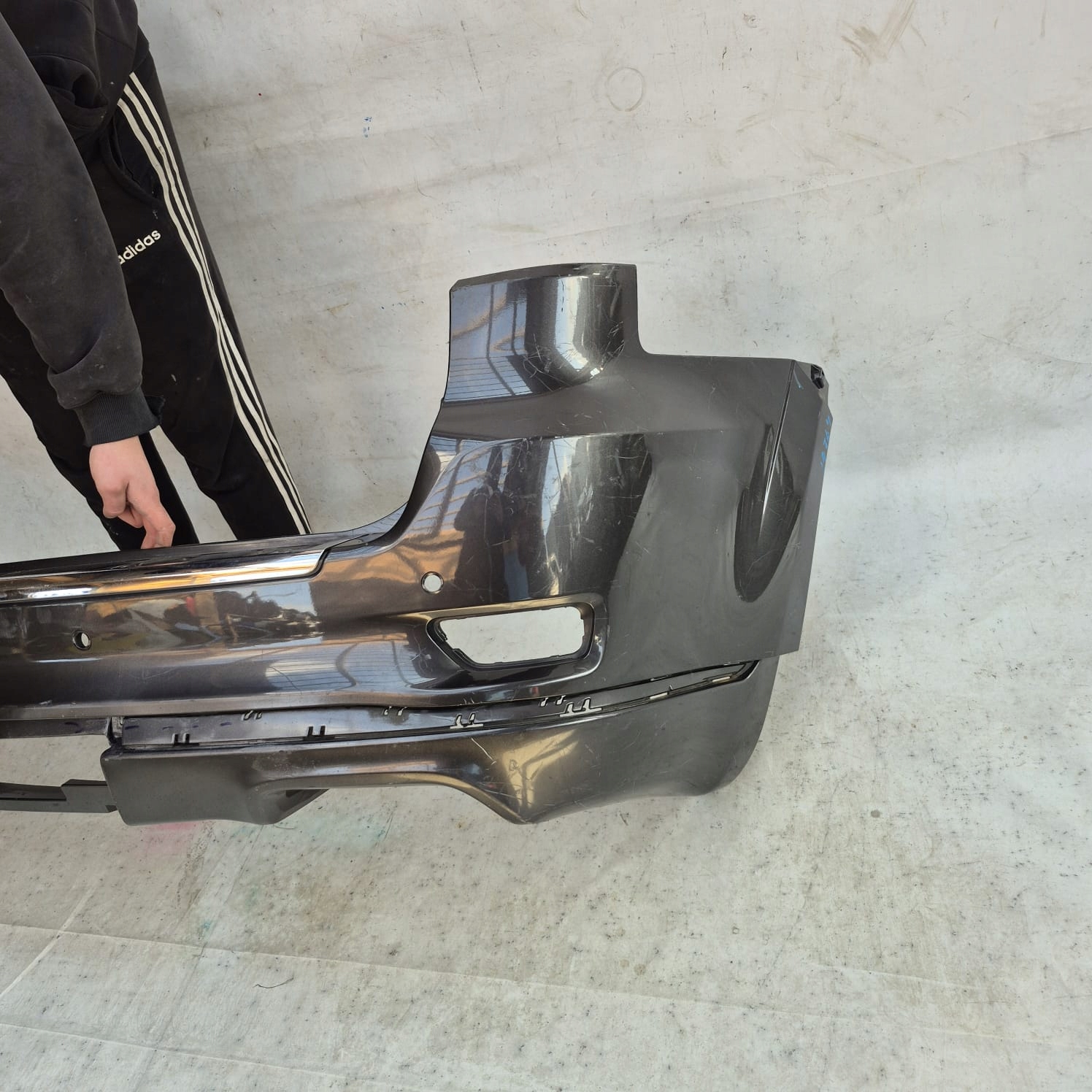 JEEP GRAND CHEROKEE SUMMIT 13-17 bumper rear part rear 4PDC