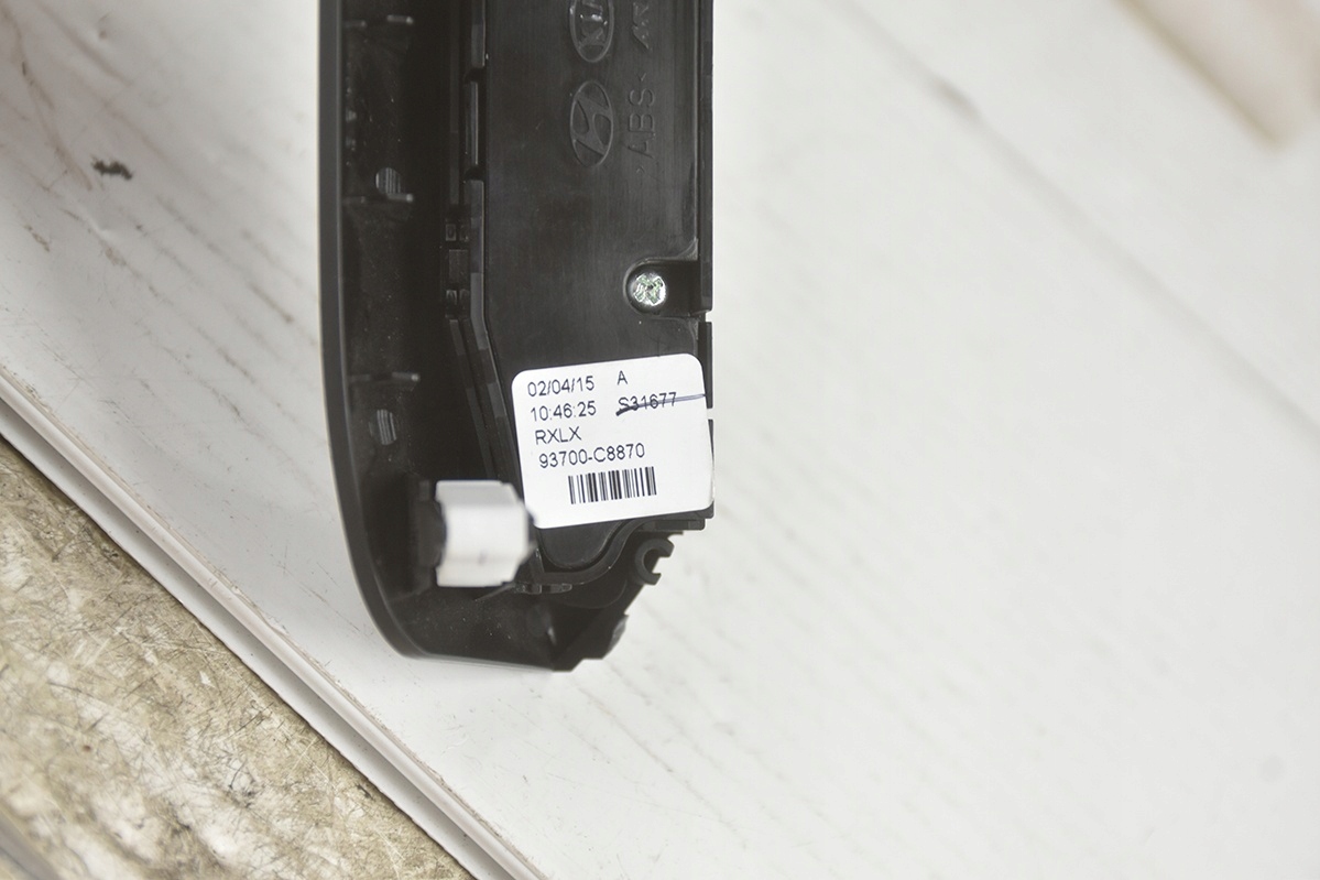 PANEL controls HYUNDAI I20 II 93700-C8870