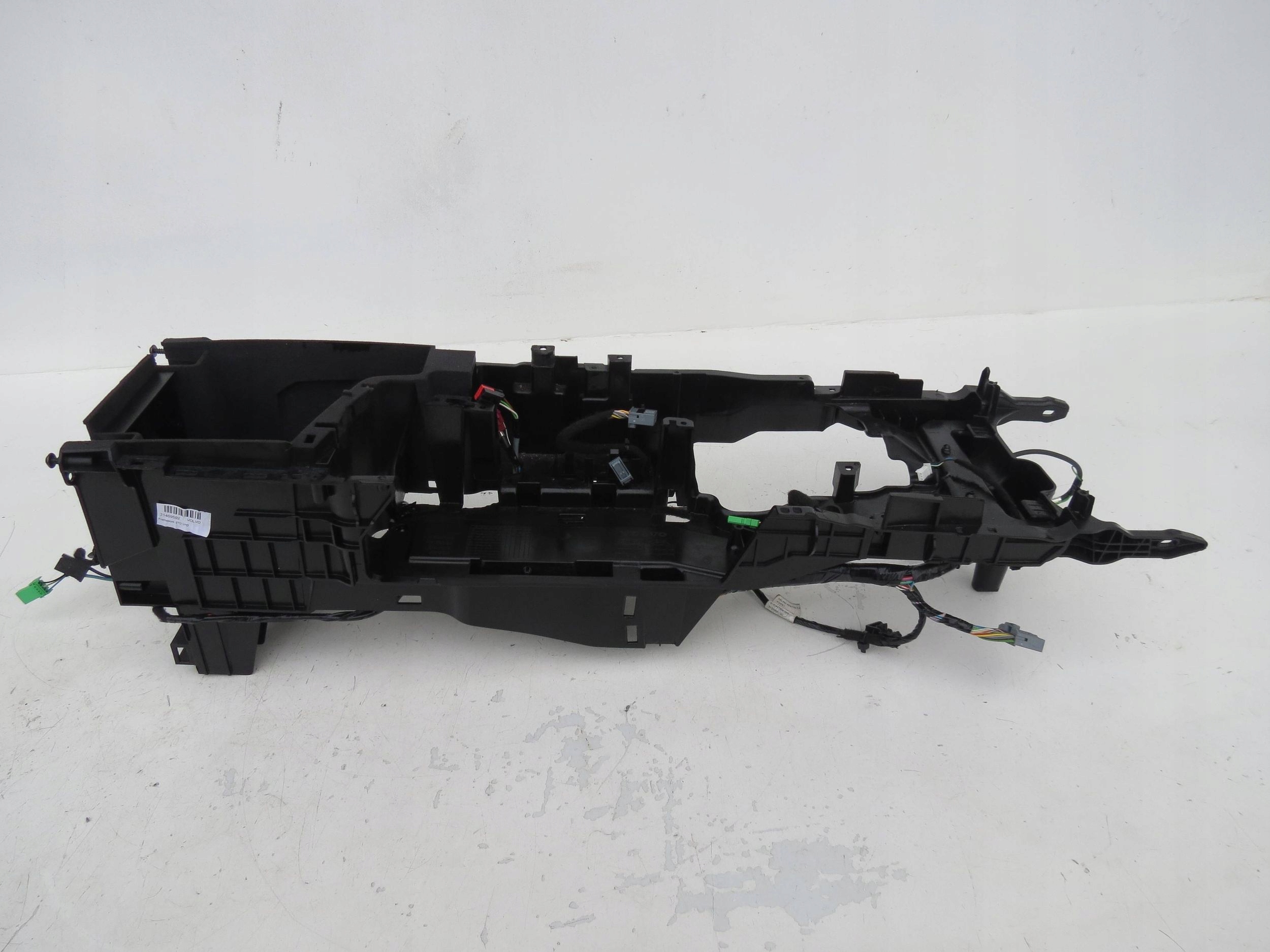 console TUNEL central VOLVO S90 II 2.0 D 190KM 2016-2021R 31389613