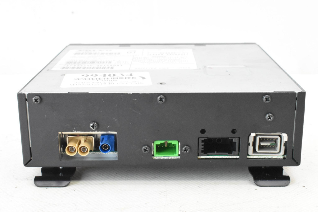 CD player navigation devices 31337201 VOLVO S40 2 II V50 C30 LIFT 07-12
